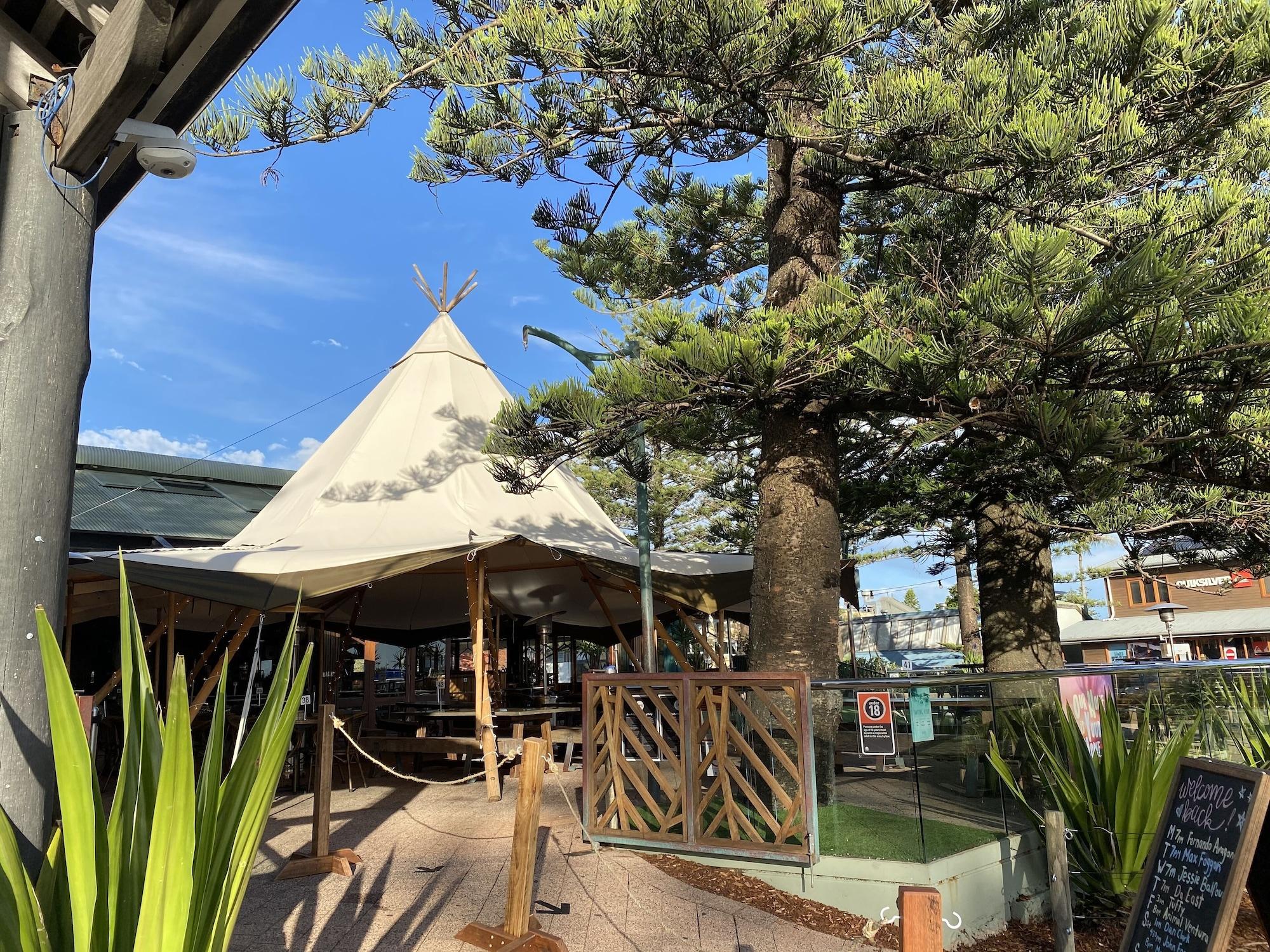 Restaurant Beach Hotel Resort