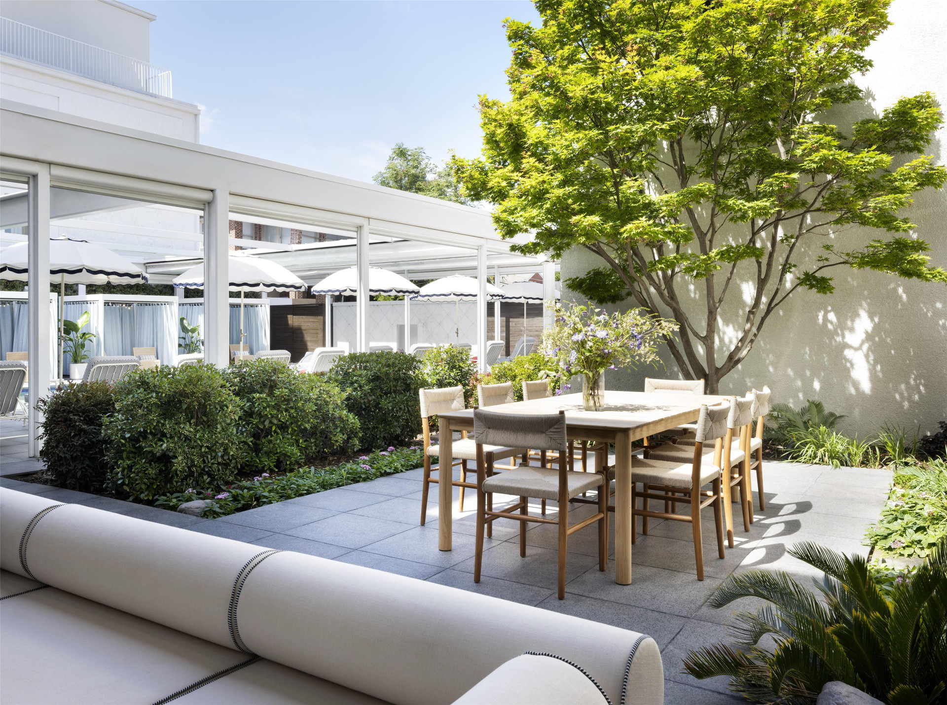 Varios Graduate by Hilton Dallas