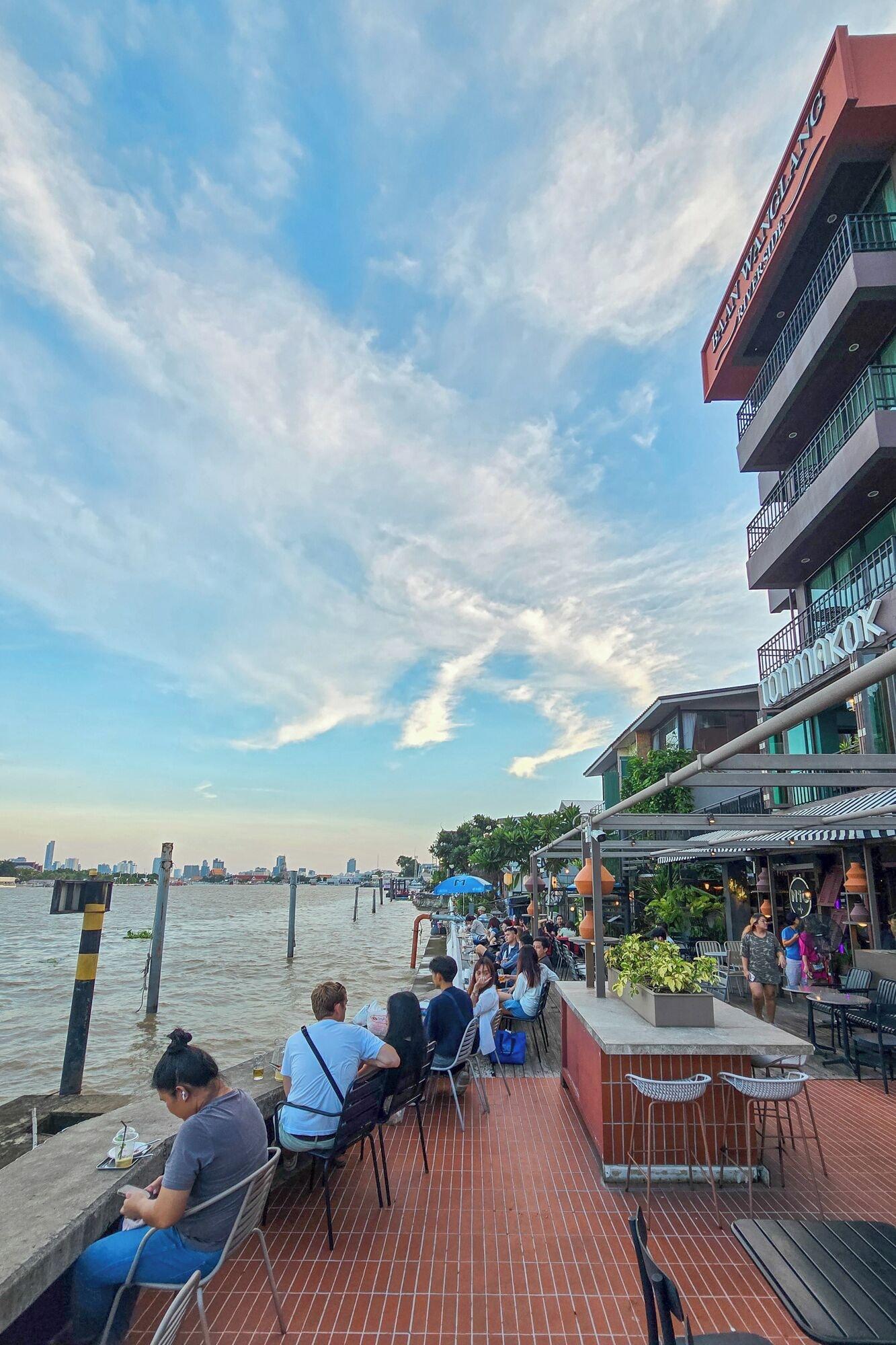 Restaurant Baan Wanglang Riverside