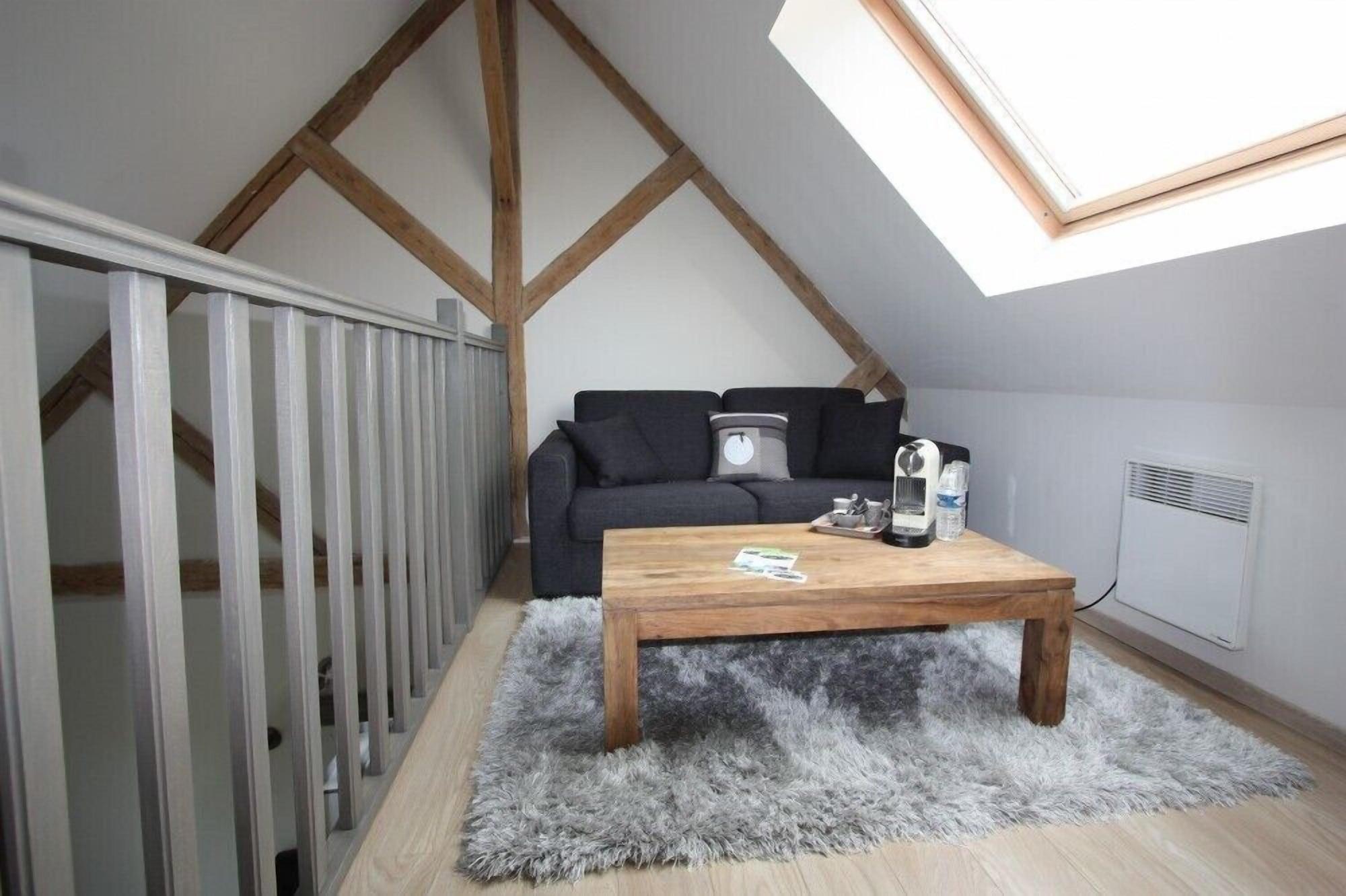 Equipamiento de Habitación La Haute Muraille