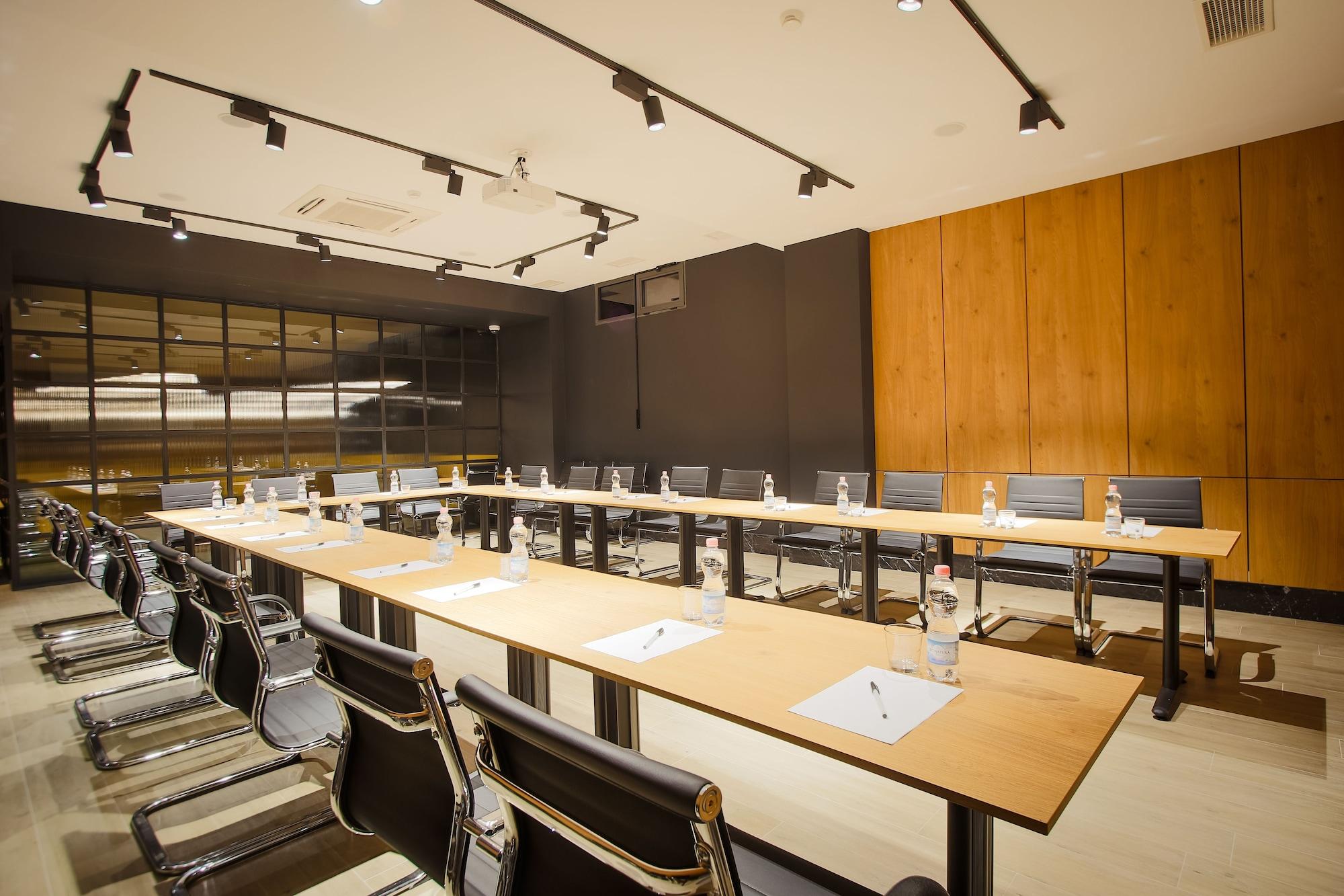 Sala de Reuniones Hotel TUTA