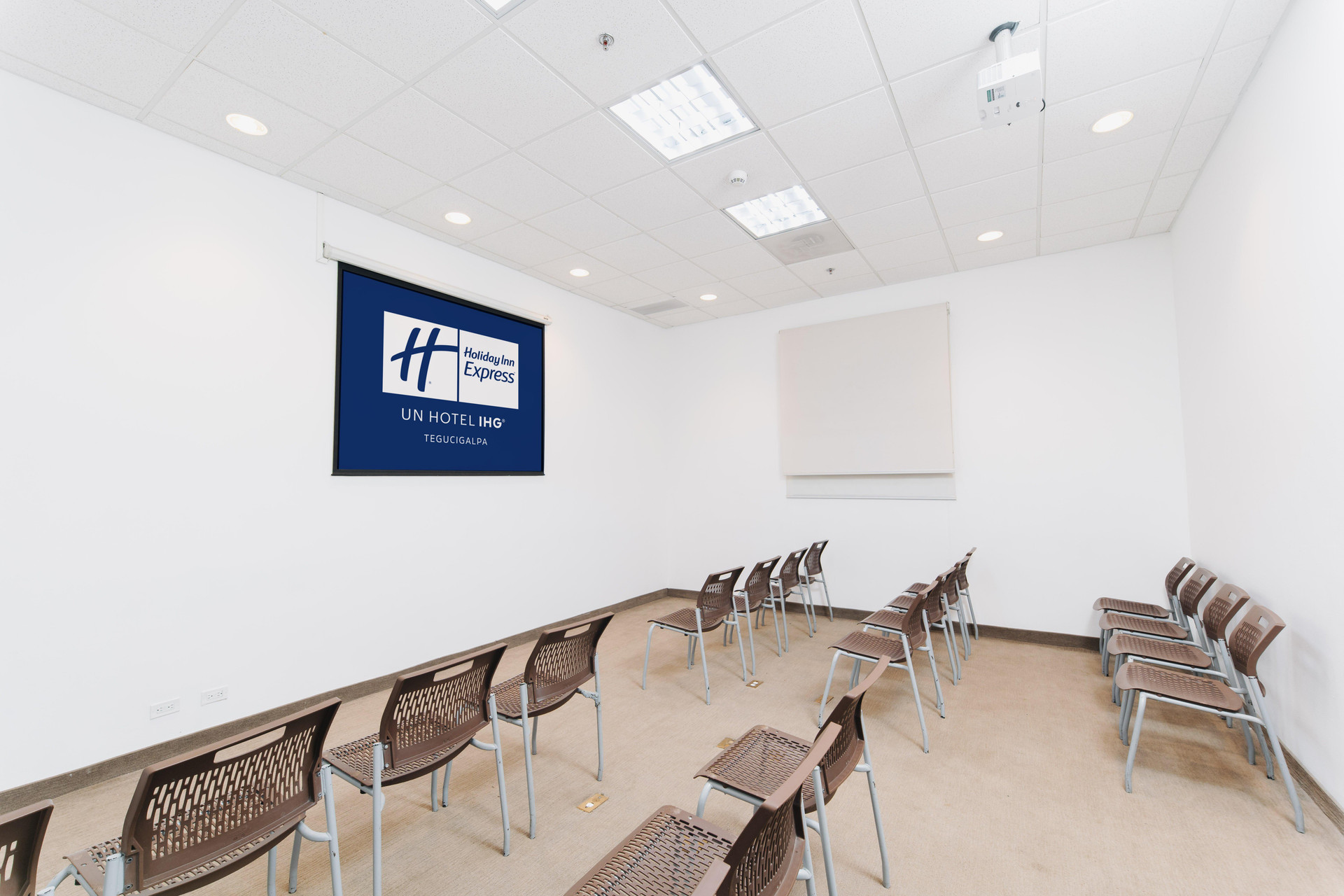 Sala de Reuniones Holiday Inn Express Tegucigalpa by IHG