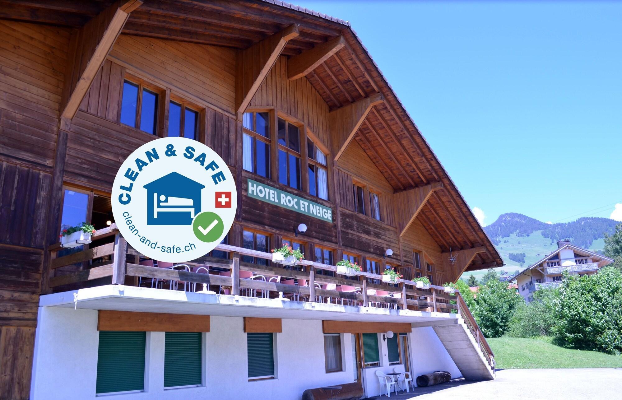 Vista Exterior Hotel Roc Et Neige