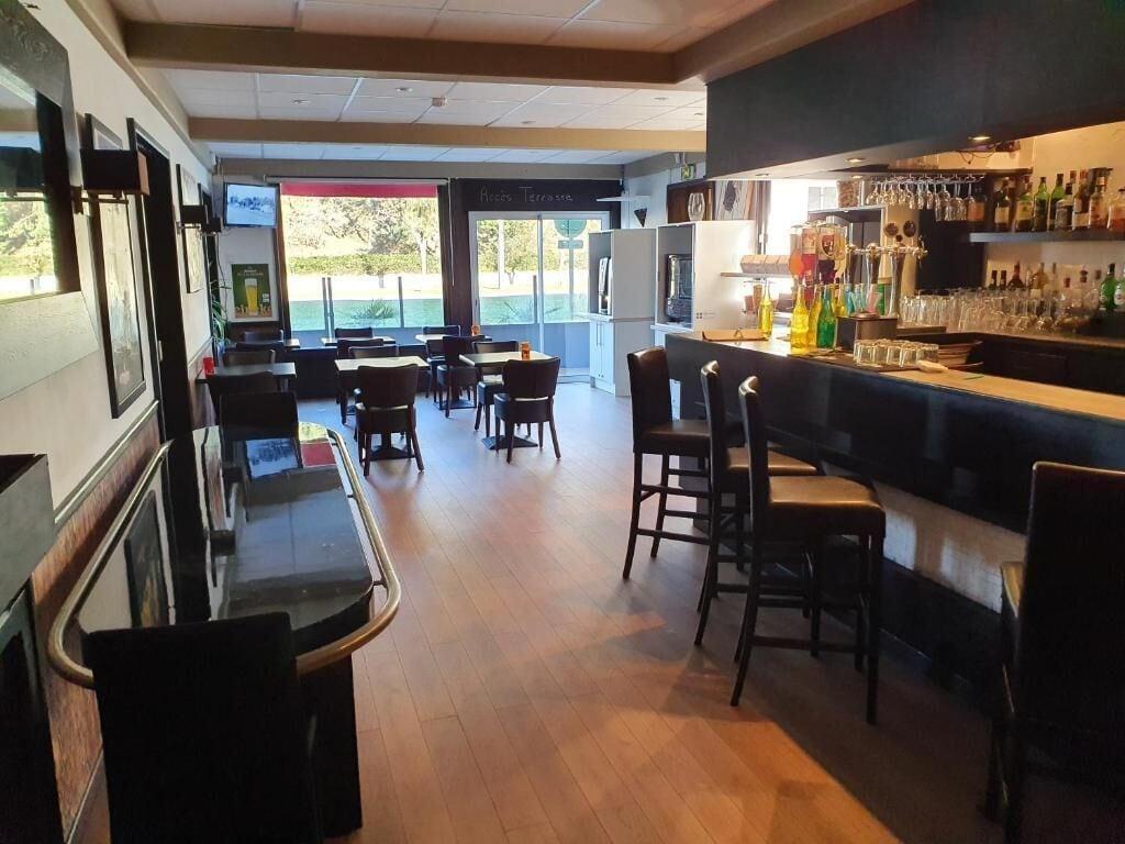 Bar/Salón Les Pelouses