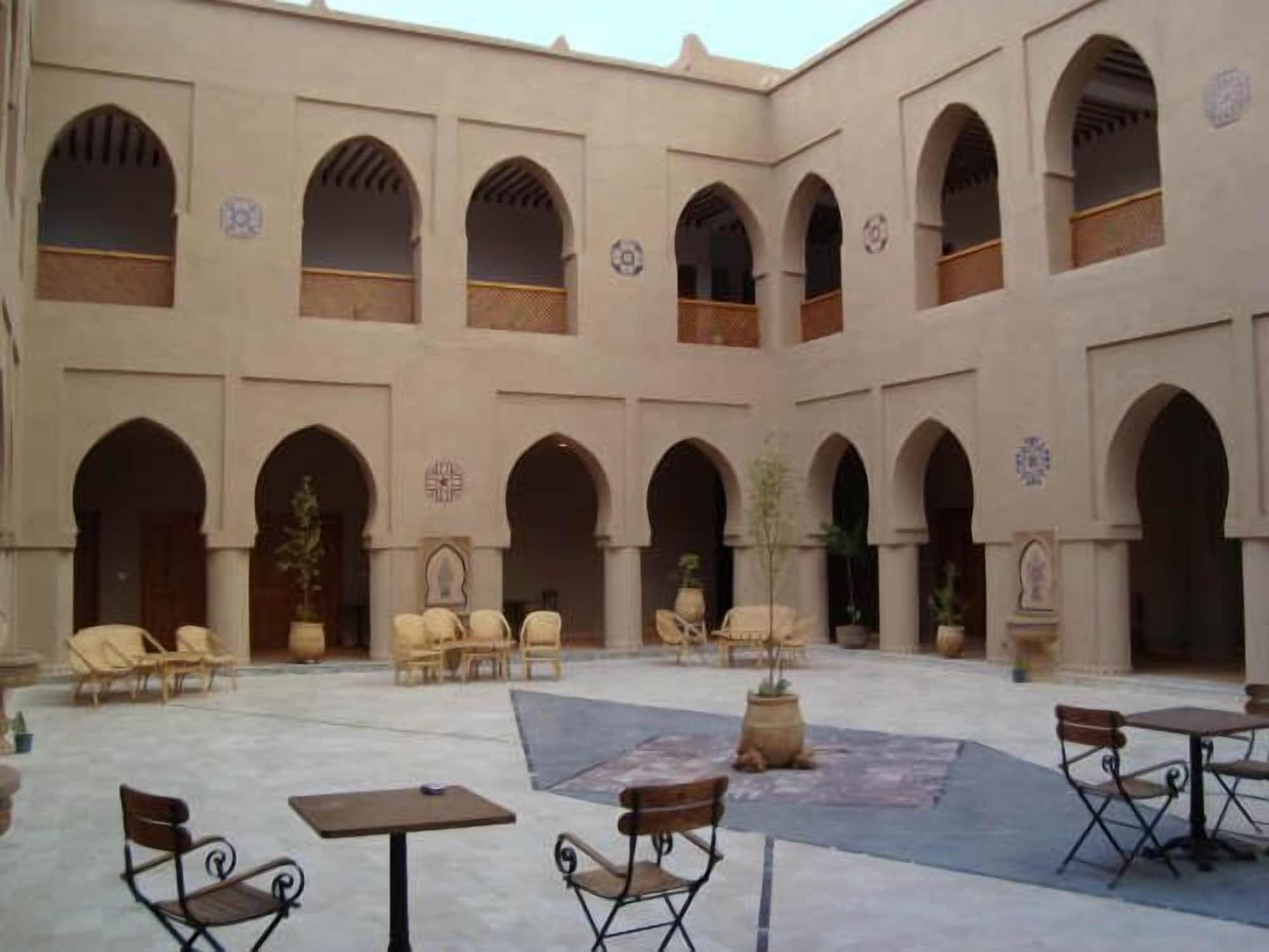Varios Hotel Ksar Assalassil