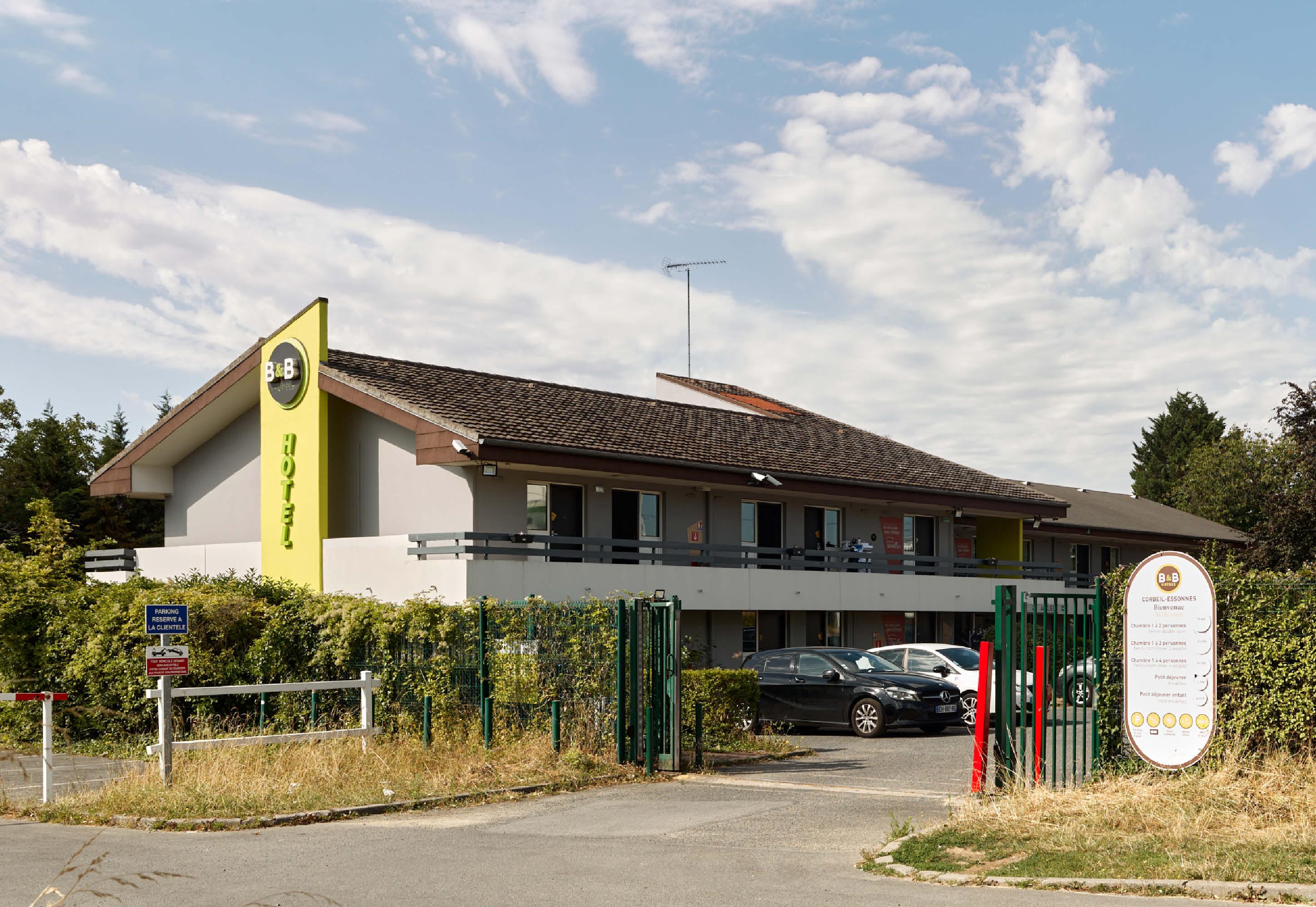 Vista Exterior B&B HOTEL Corbeil-Essonnes