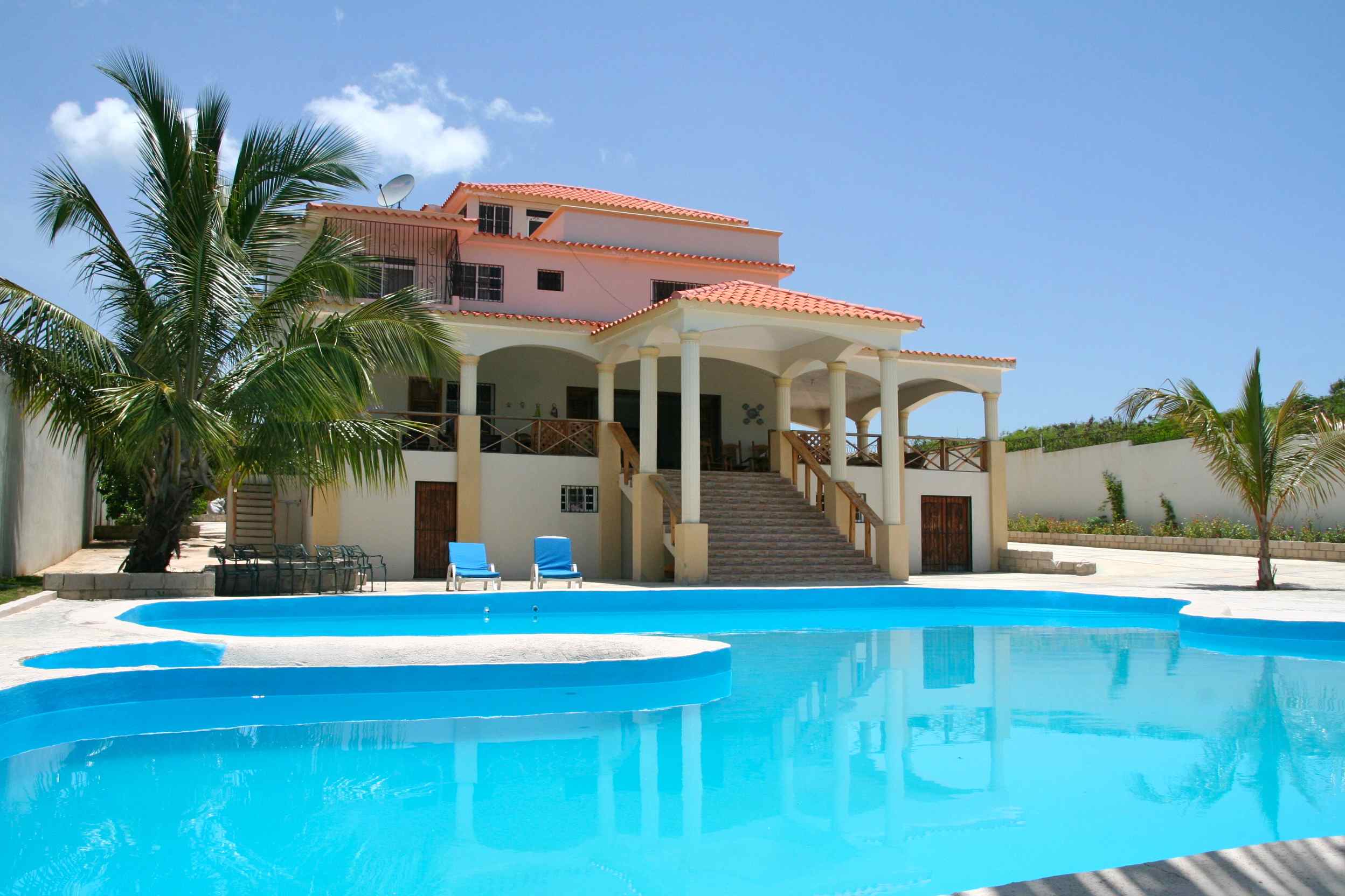 Vista Piscina La Saladilla Beach Club