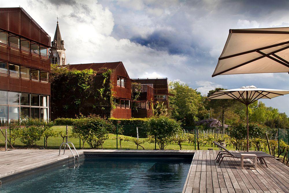 Vista Piscina Le Saint James