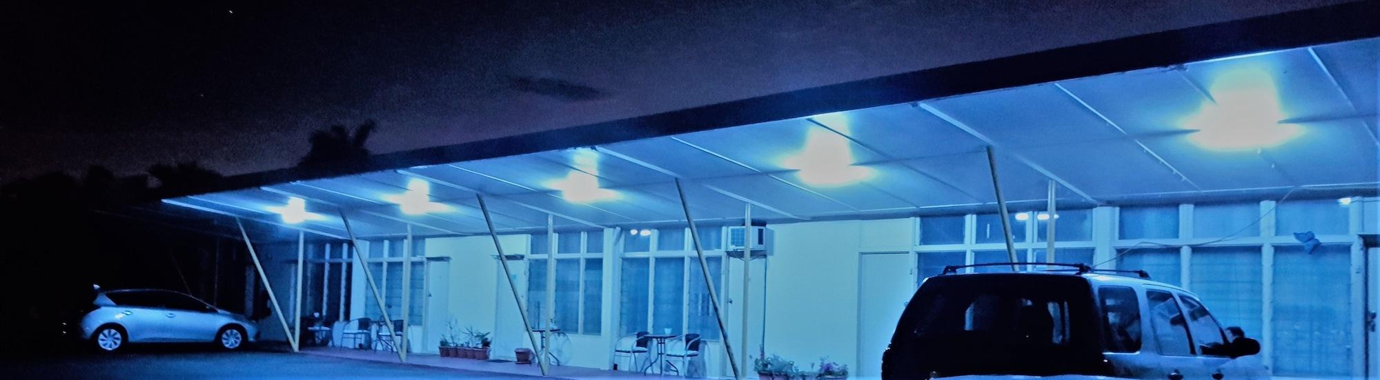 Varios Proserpine Motel