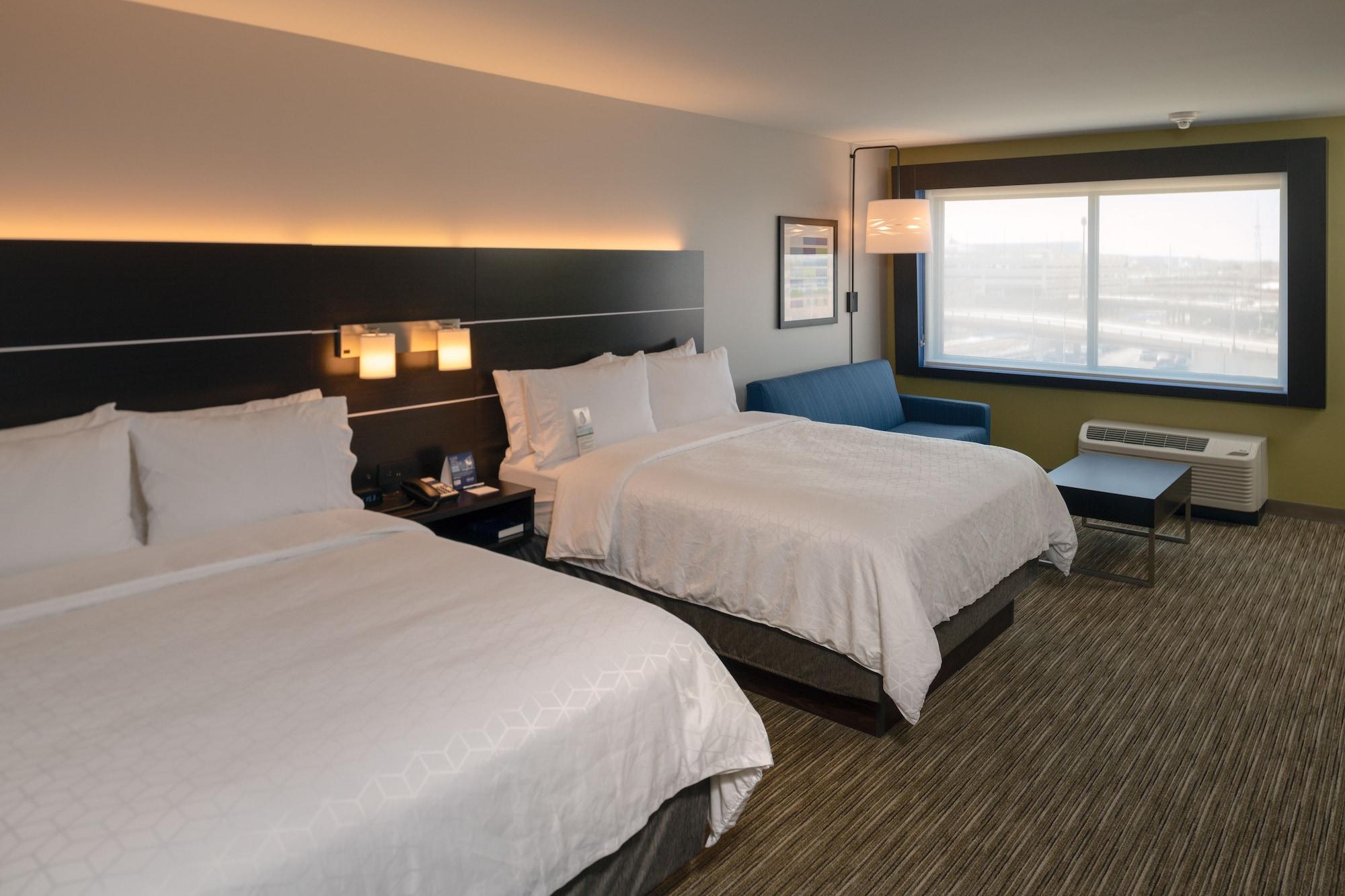 Habitación Holiday Inn Express & Suites Tulsa Downtown by IHG