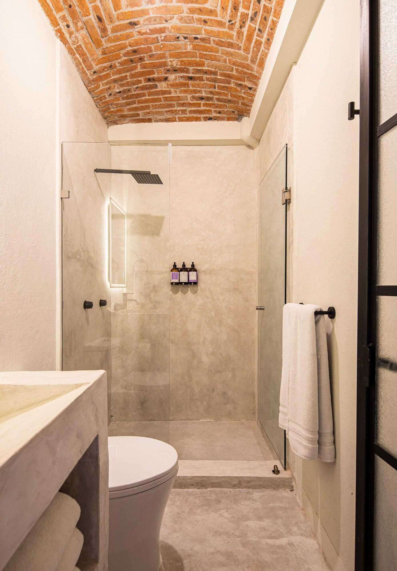 Equipamiento de Habitación HOLT Hotel del Pueblito