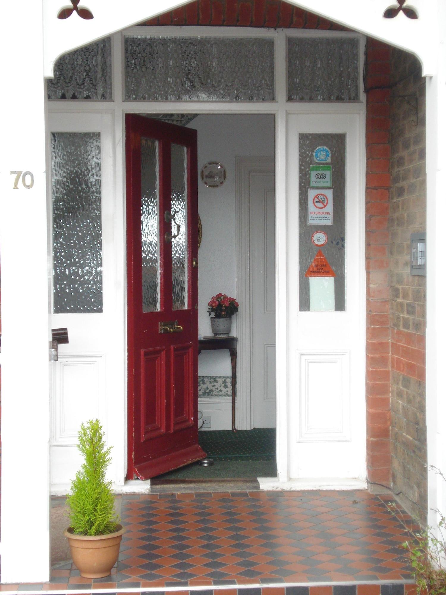 Vista Exterior Masslink Guest House