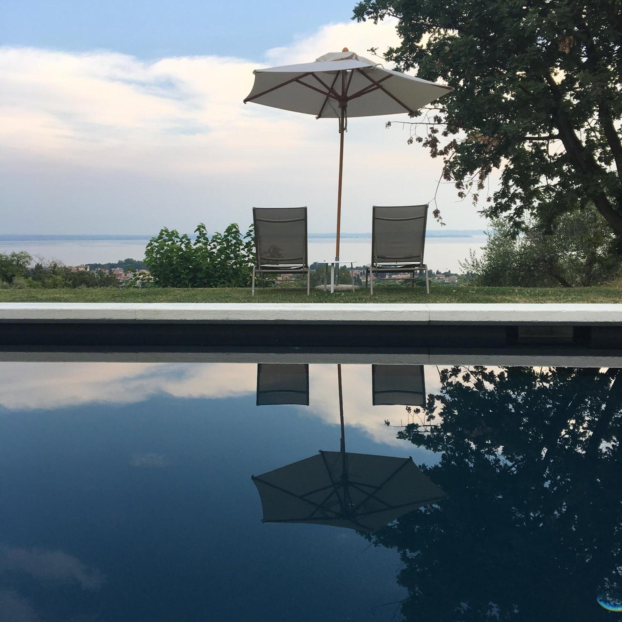 Vista Piscina Prati Palai