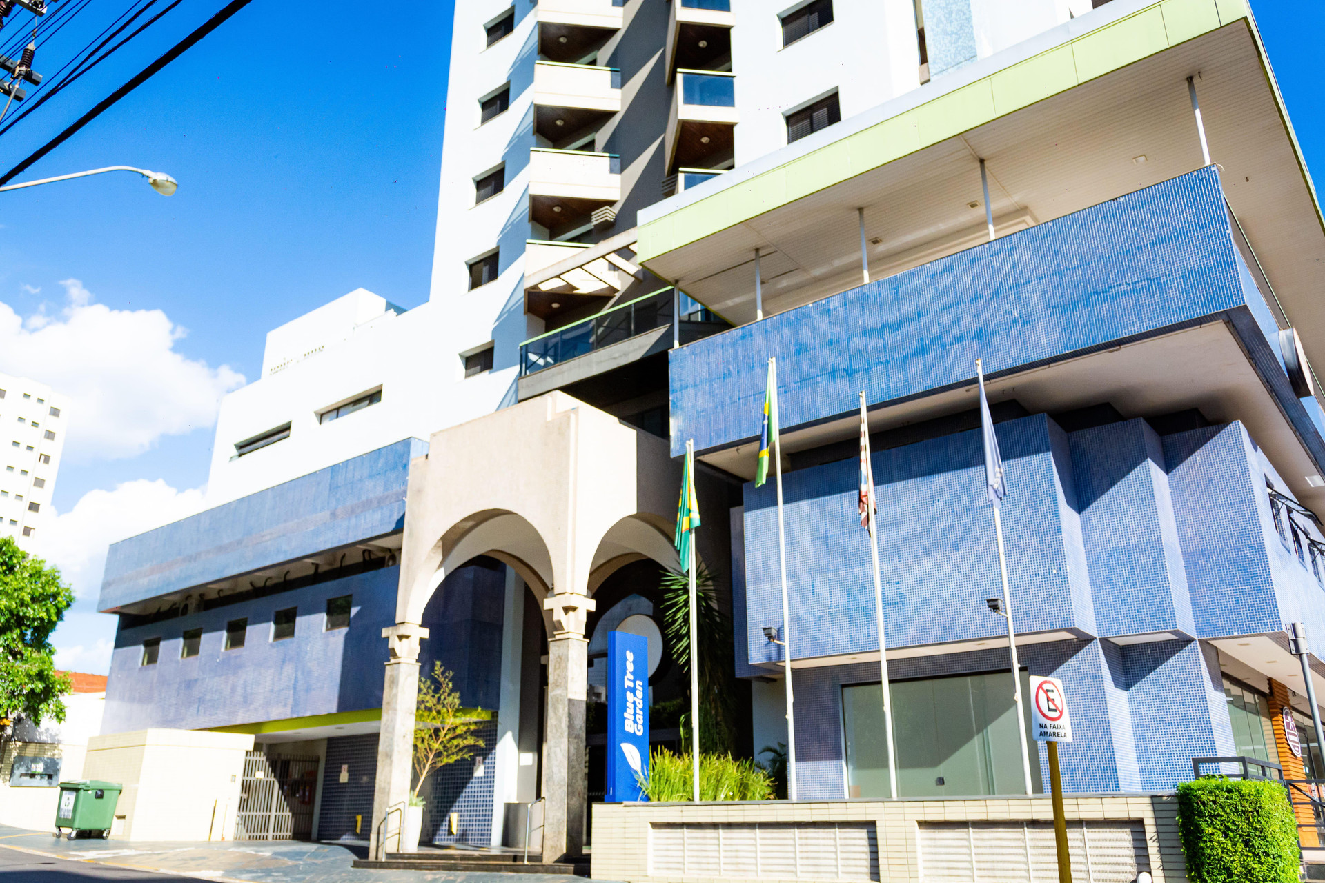 Vista Exterior Blue Tree Garden Bauru
