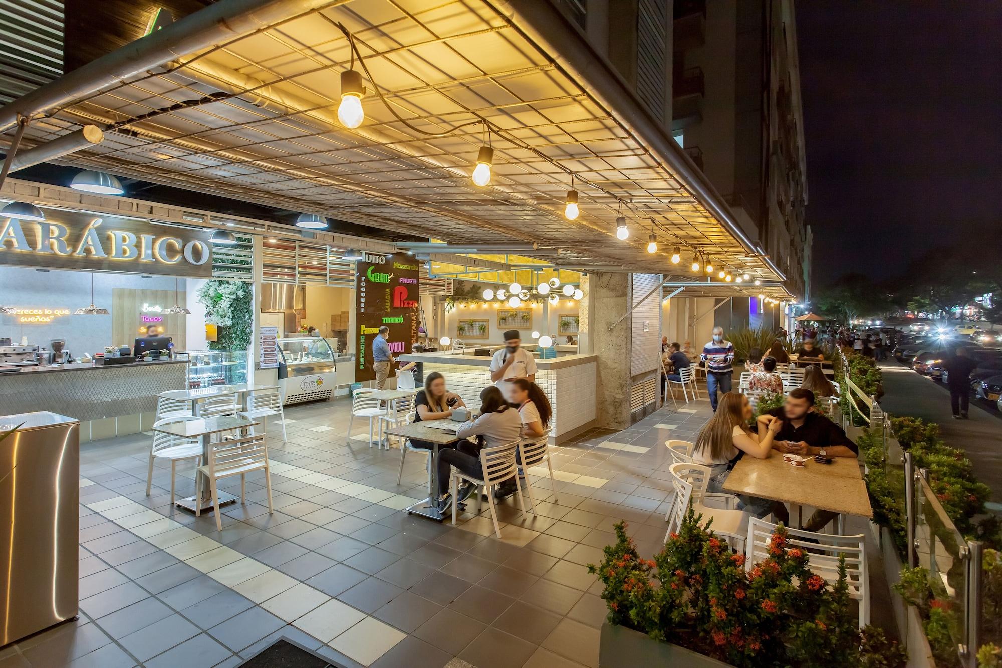 Restaurant Eco Star Hotel