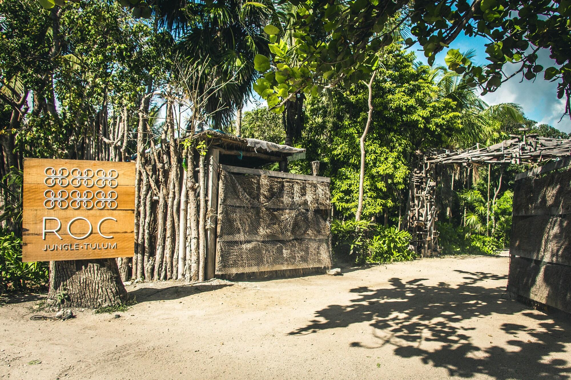 Vista da fachada Roc Jungle Tulum