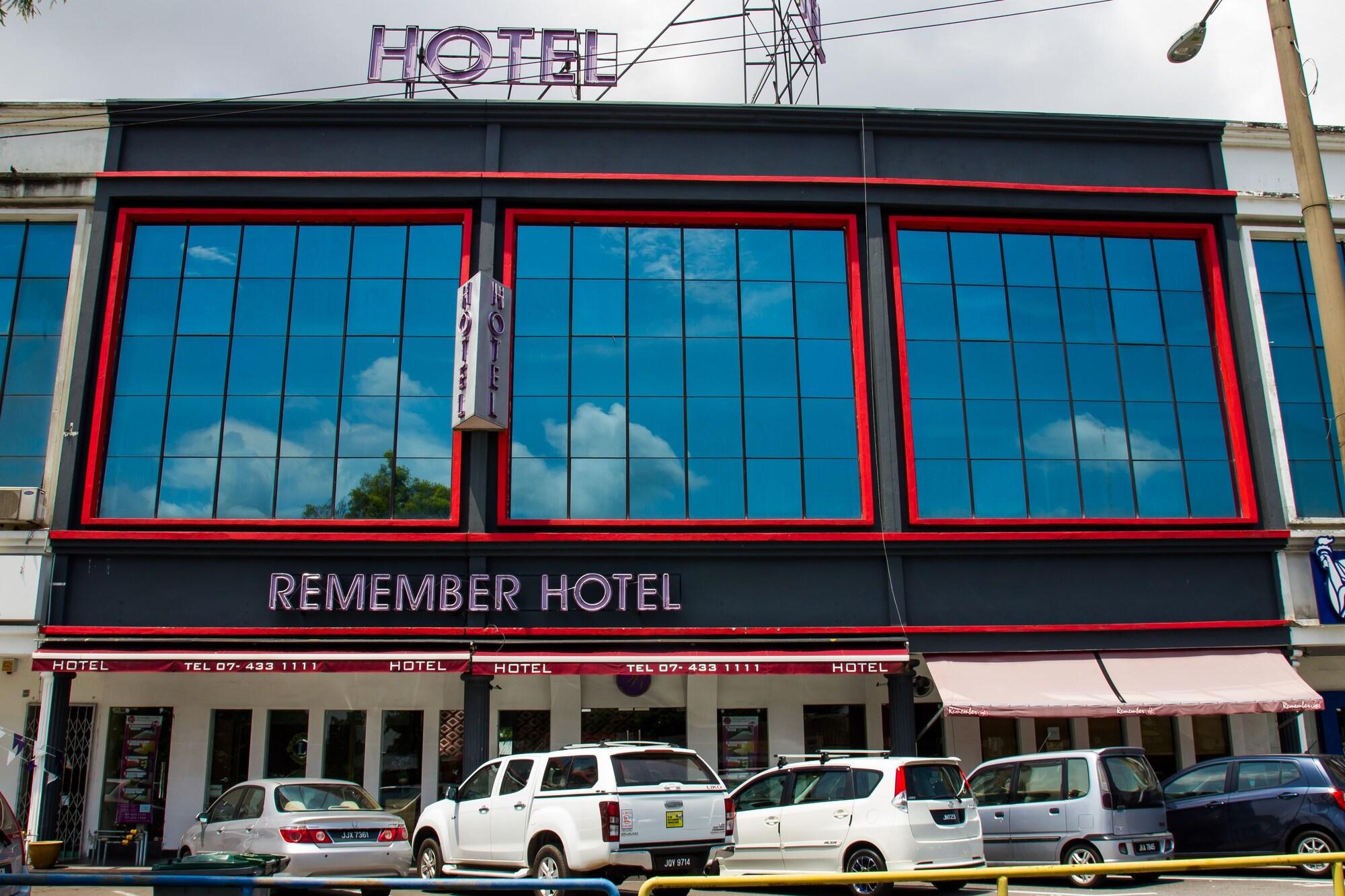 Varios Remember Hotel Batu Pahat