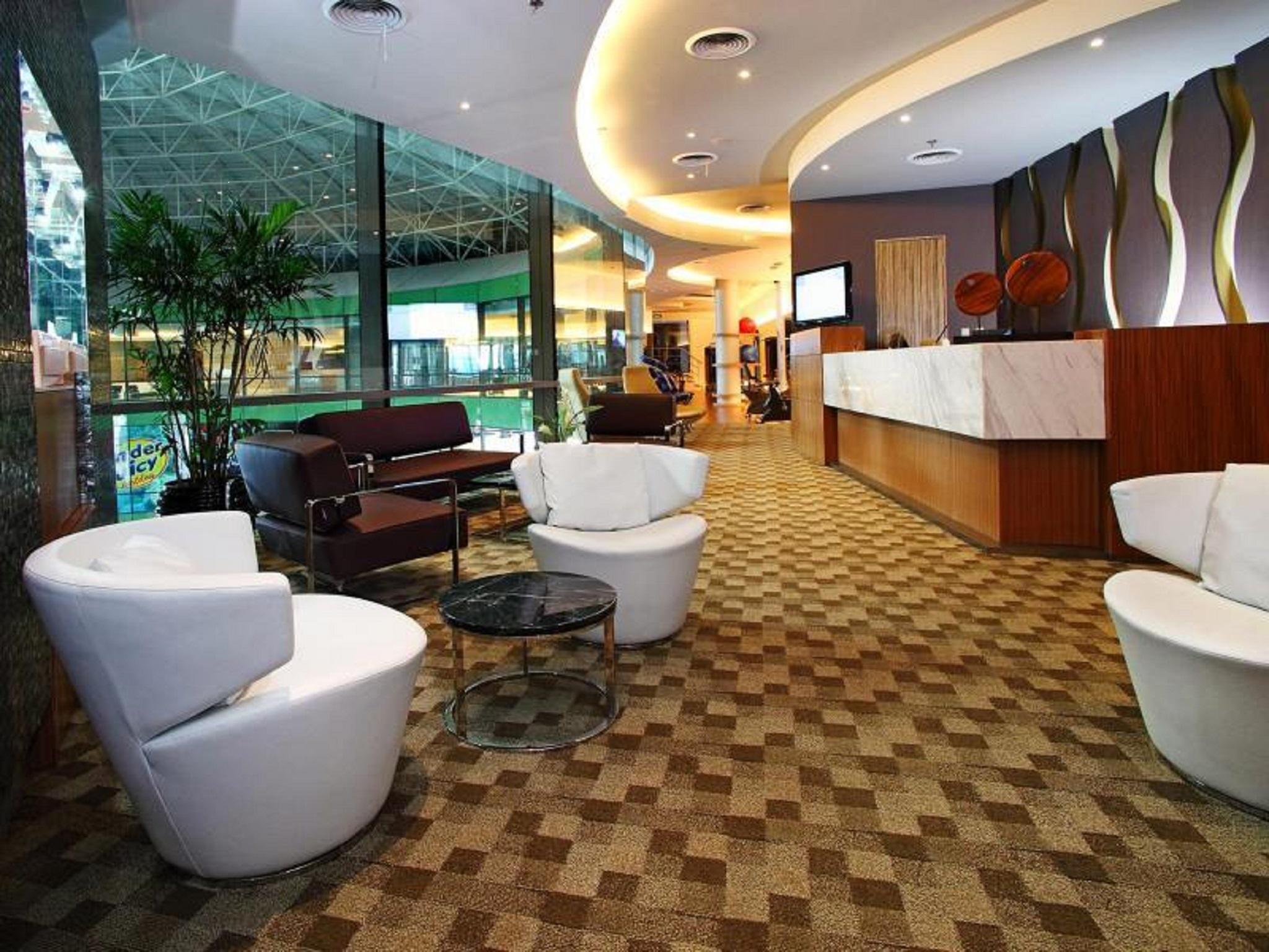 Vista Lobby Hotel H2O