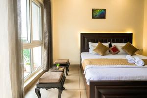 Alquiler Vacacional - Spacious 4-bedroom apartment in enjoyable Rishikesh with fitness room, WiFi