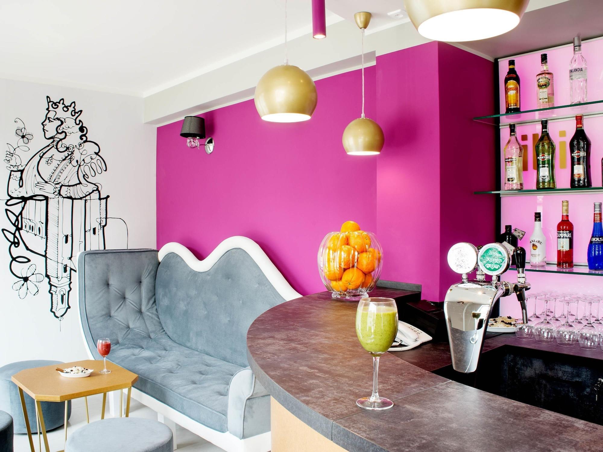 Bar/Salón ibis Styles Gniezno Stare Miasto