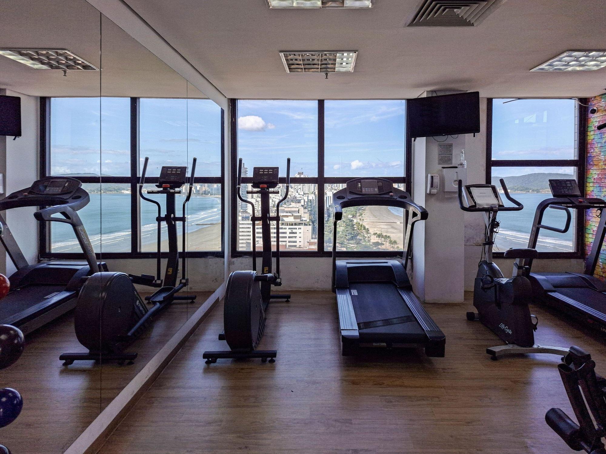 Gimnasio SHB Pé na Areia Flat à Beira-Mar