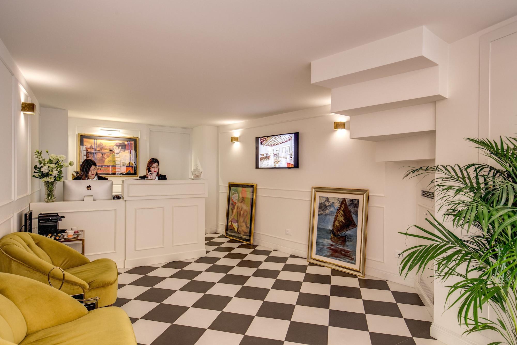 Vista Lobby Your Suite Rome