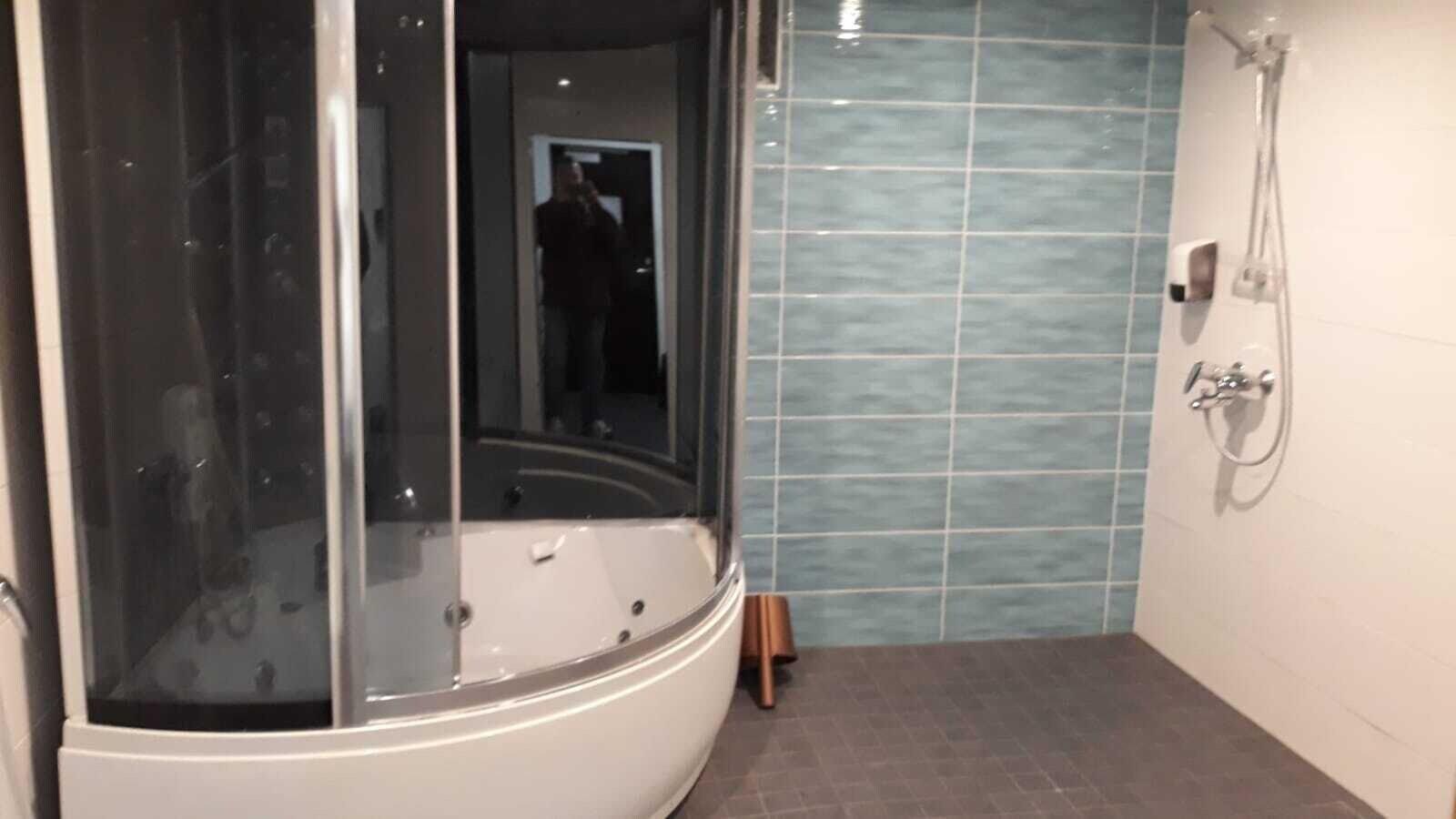 Equipamiento de Habitación Hotelli Artjarvi/ Alpago OY