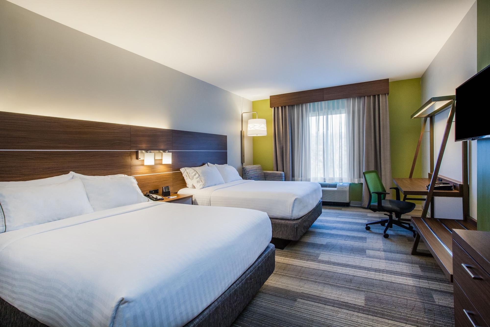 Habitación Holiday Inn Express & Suites Lexington Park-California by IHG