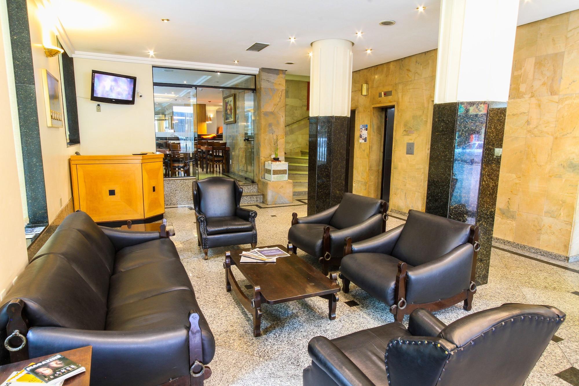 Varios Windsor Hotel