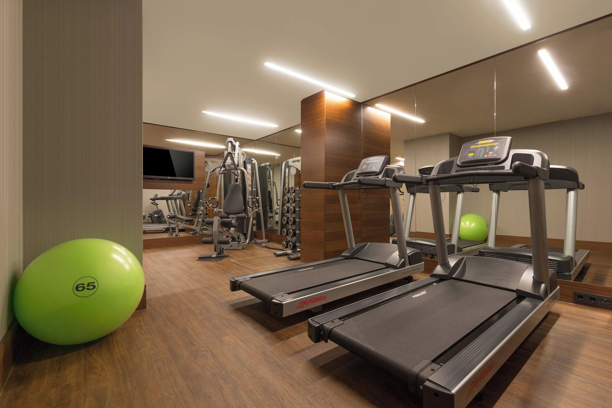 Gimnasio AC Hotel Istanbul Macka