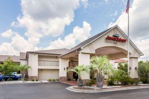 Alojamiento - Howard Johnson by Wyndham Savannah GA