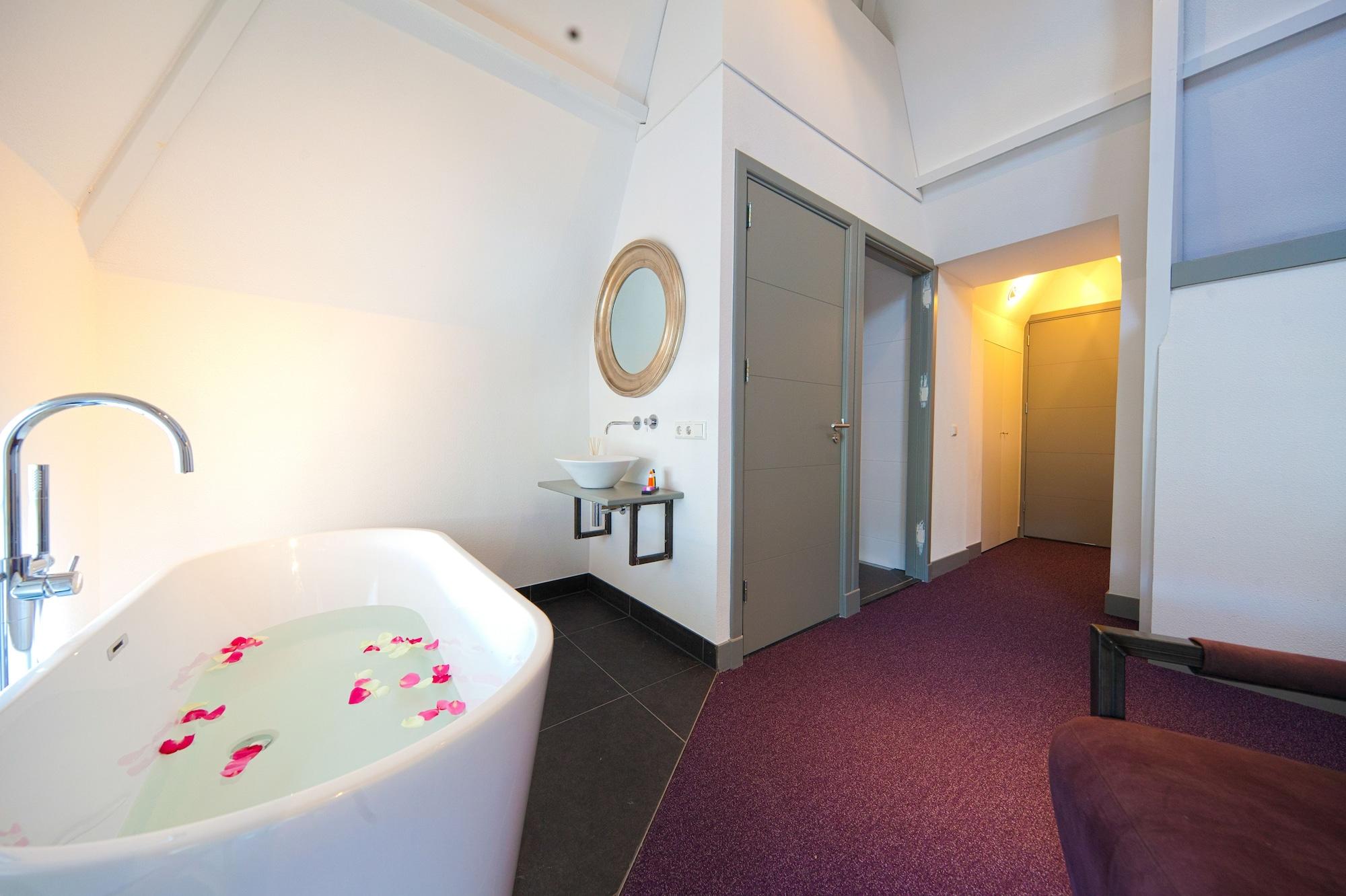 Equipamiento de Habitación Wolf Hotel Kitchen & Bar