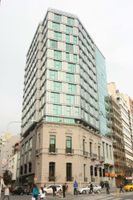 Alojamiento - Yrigoyen 111 Hotel