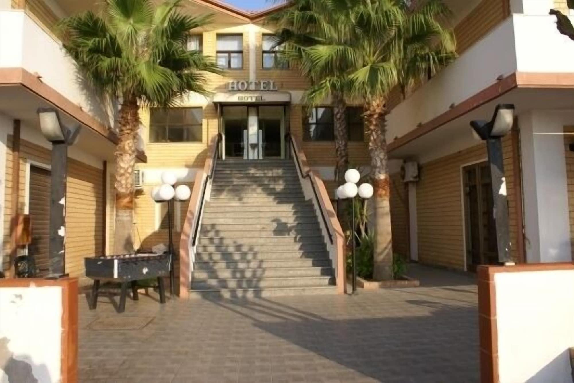Vista Exterior Miramare