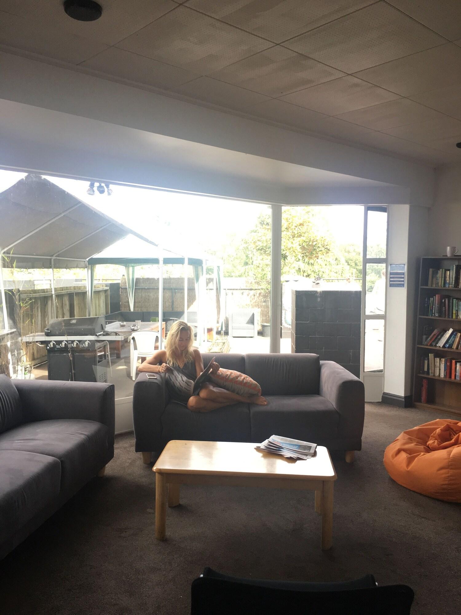 Vista Lobby BoBs Hostel