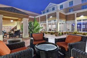 Alojamiento - Hilton Garden Inn Fayettevile