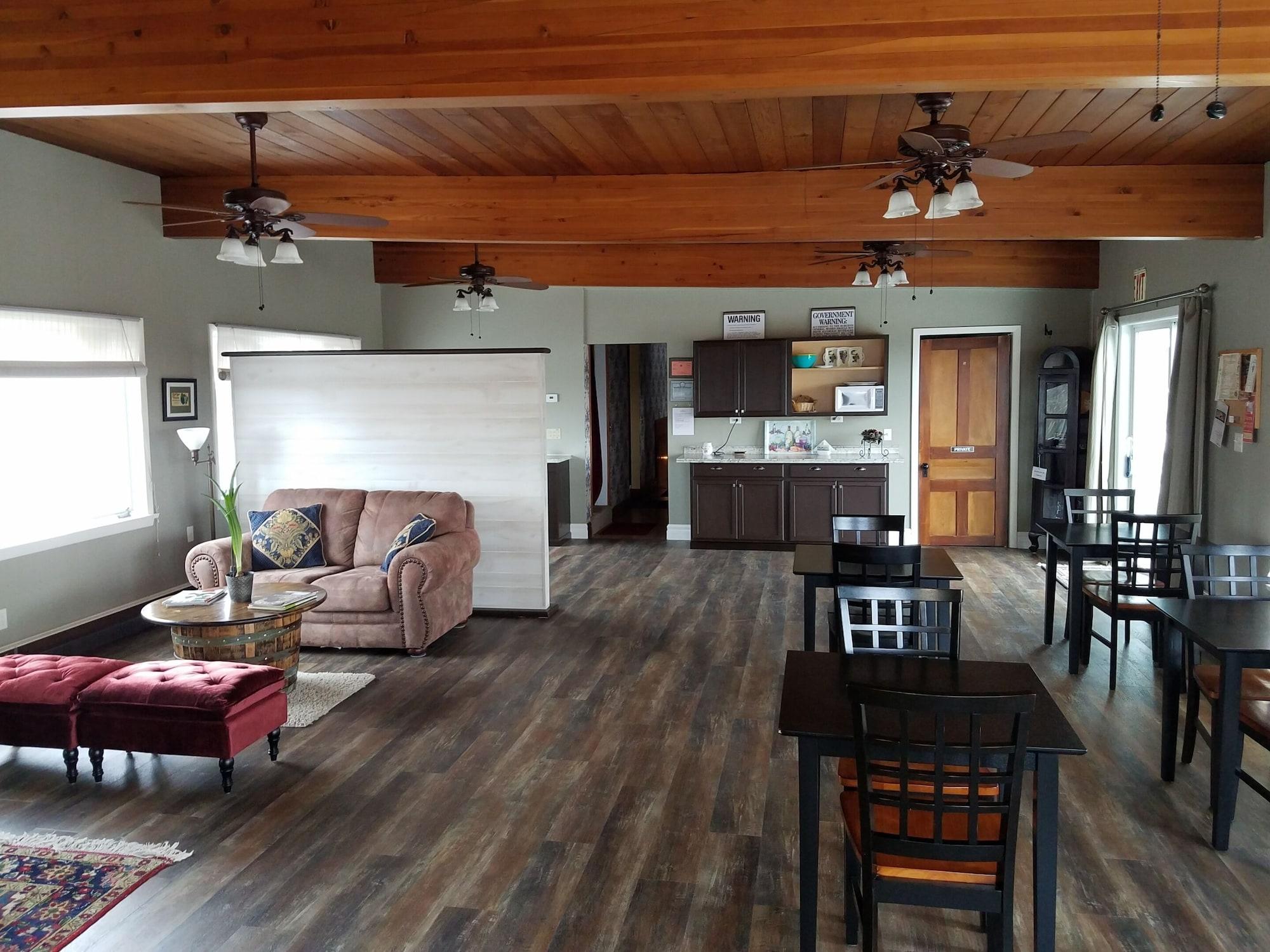 Bar/Salón The Fox and the Grapes Bed & Breakfast