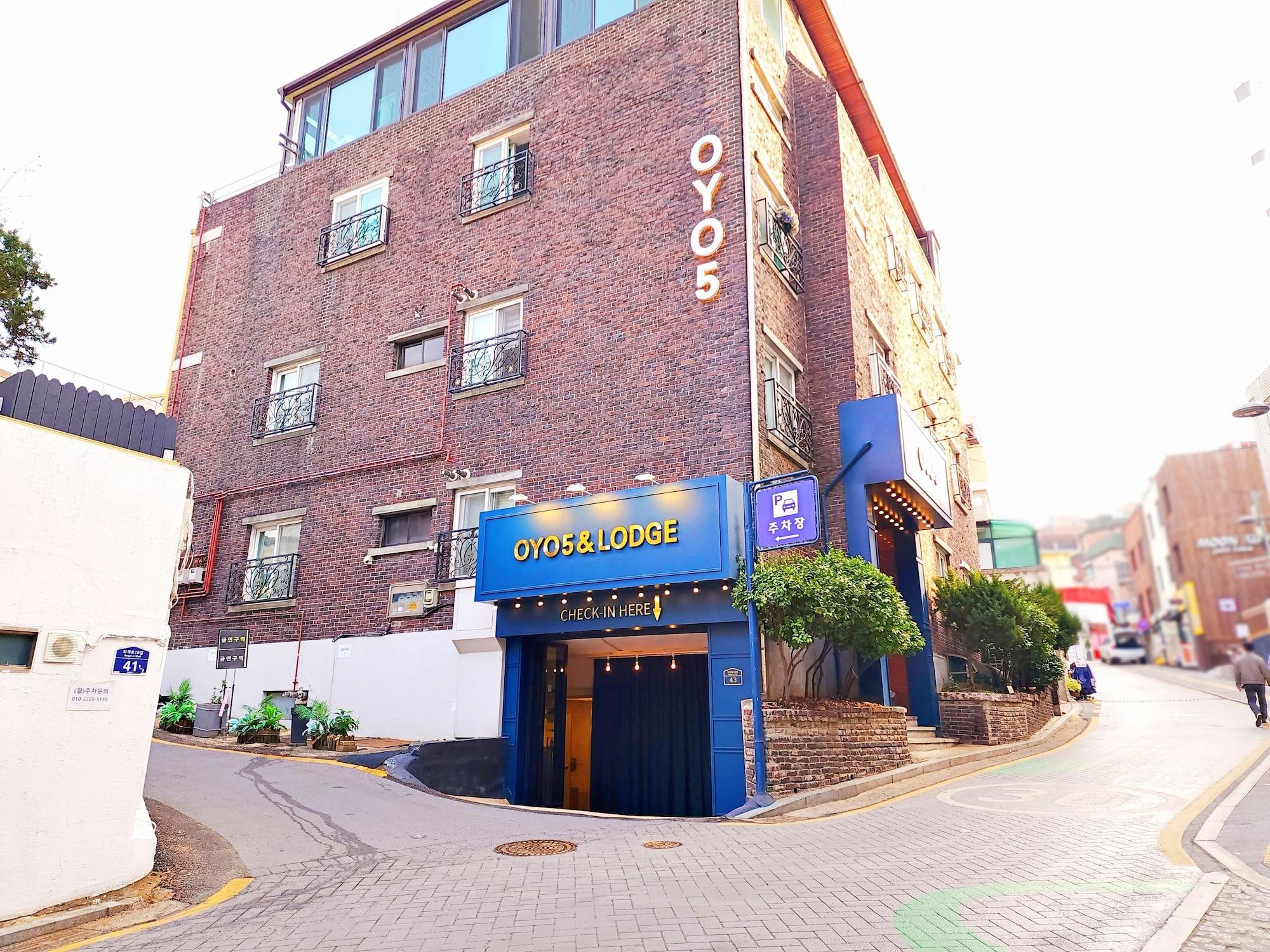 Varios OYO Hostel Myeongdong 5