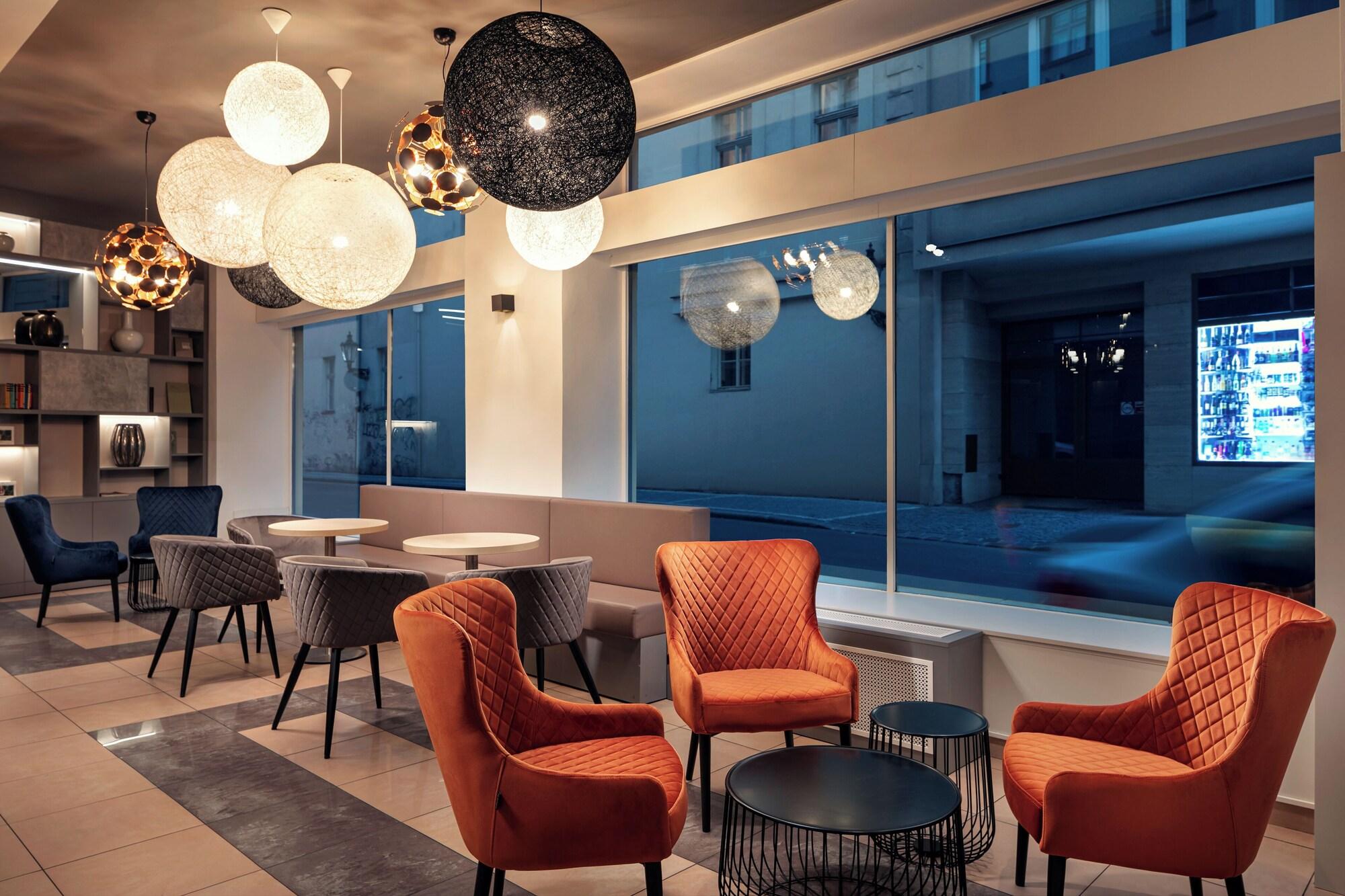 Vista Lobby Hotel Astoria