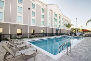 Alojamiento - Hampton Inn & Suites Orlando at SeaWorld