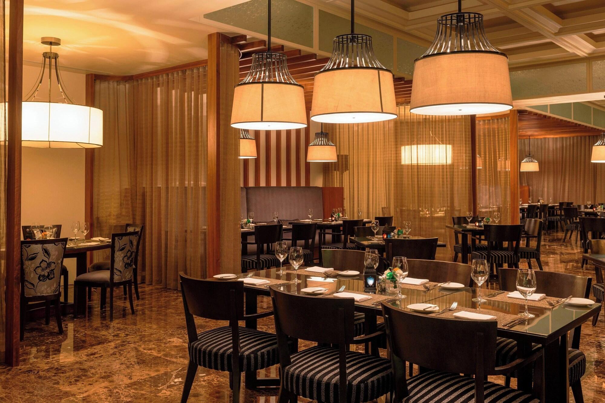 Restaurant Le Méridien City Centre Bahrain