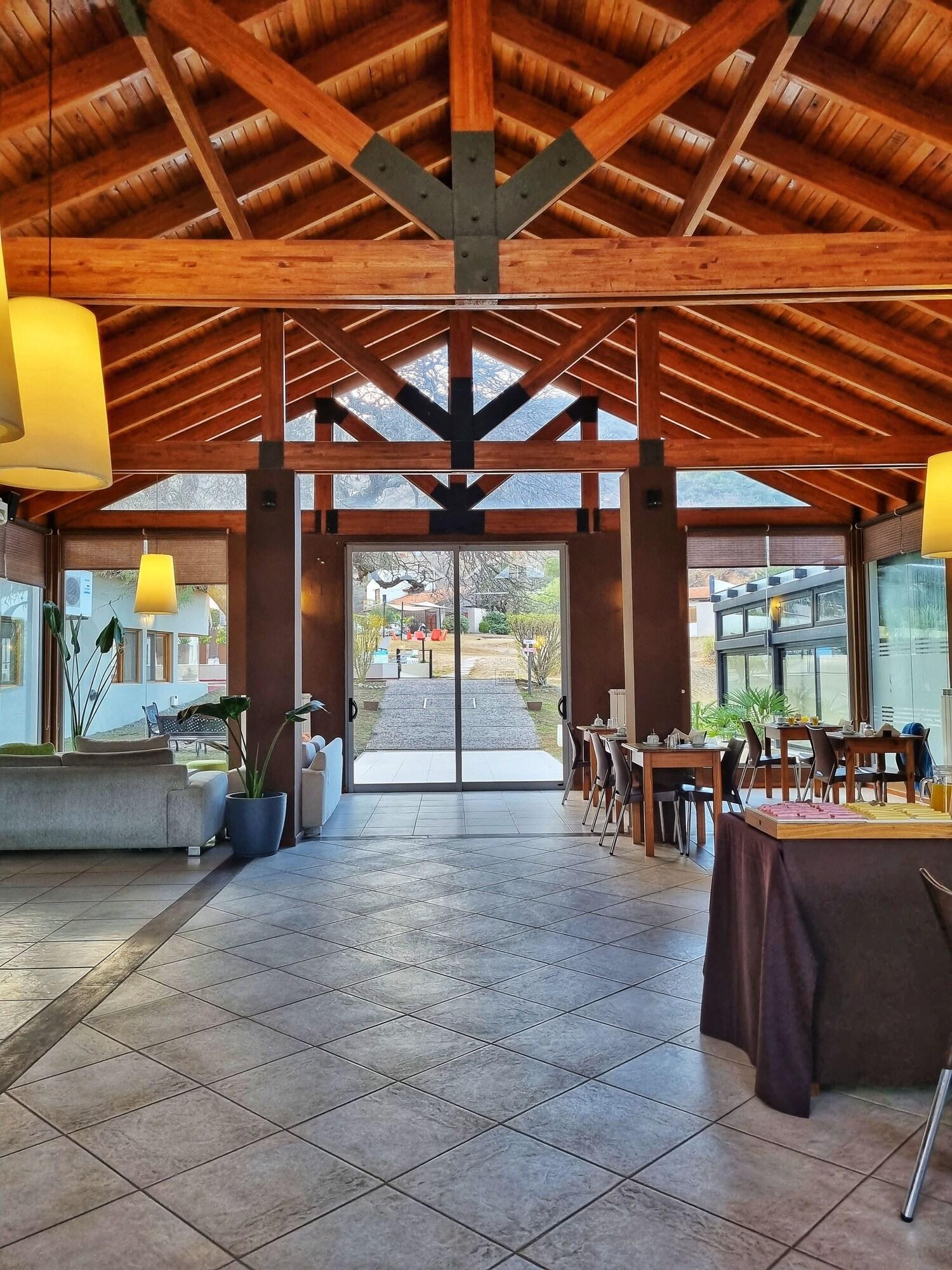 Vista Lobby Harmonie Hotel de Montaña