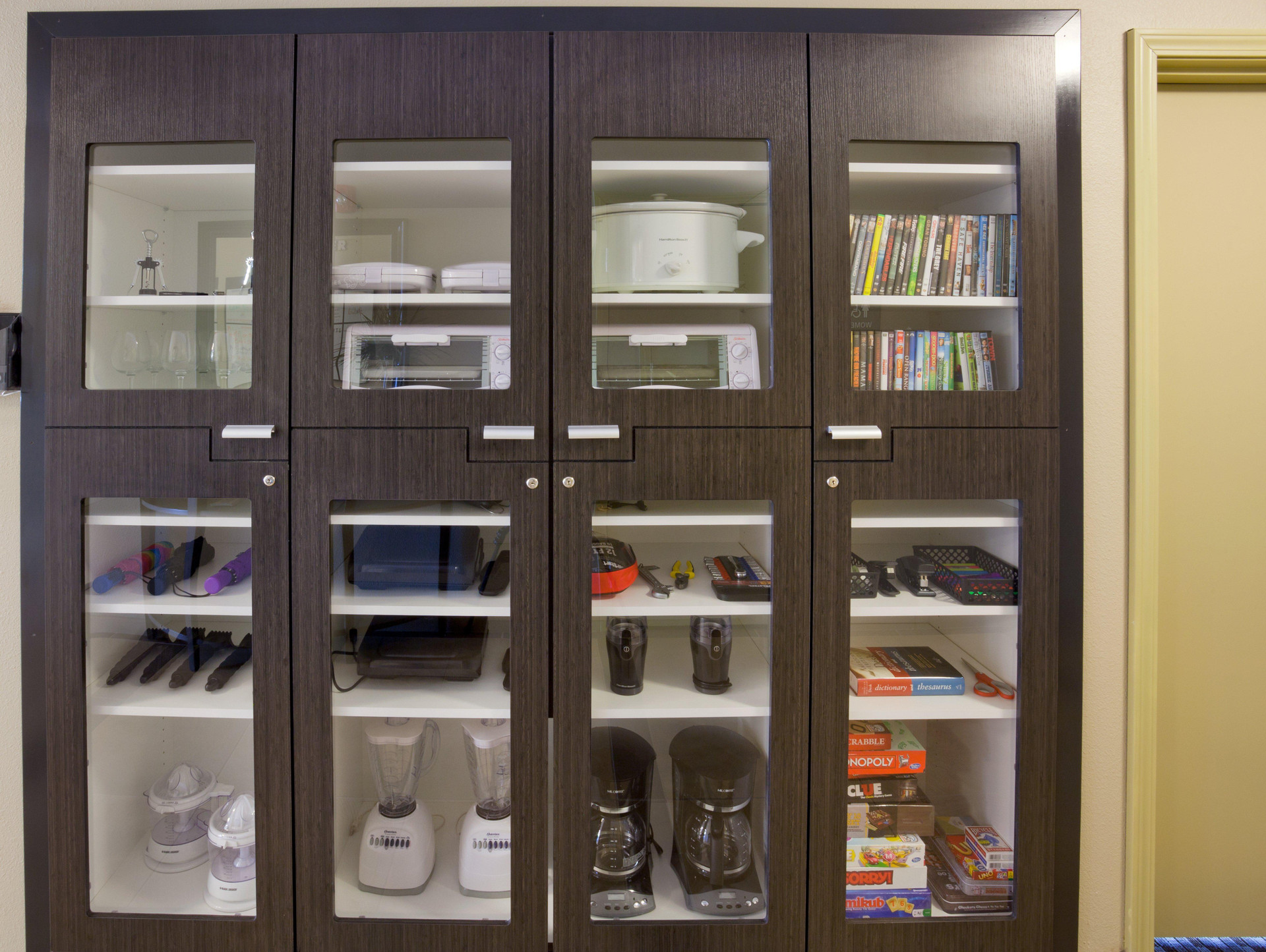 Vista Lobby Candlewood Suites Dickinson ND by IHG