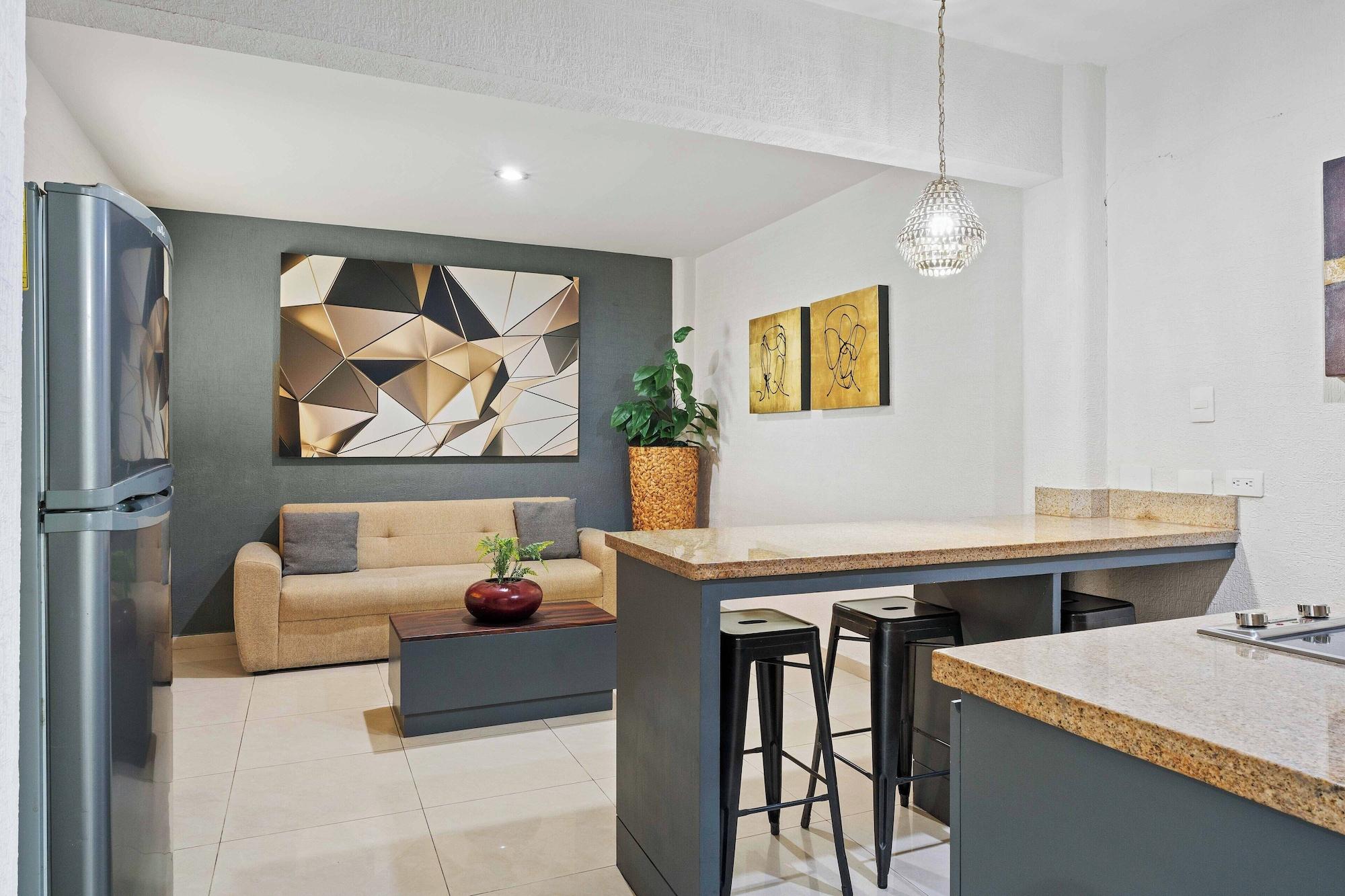 Varios Homesuites Zaragoza