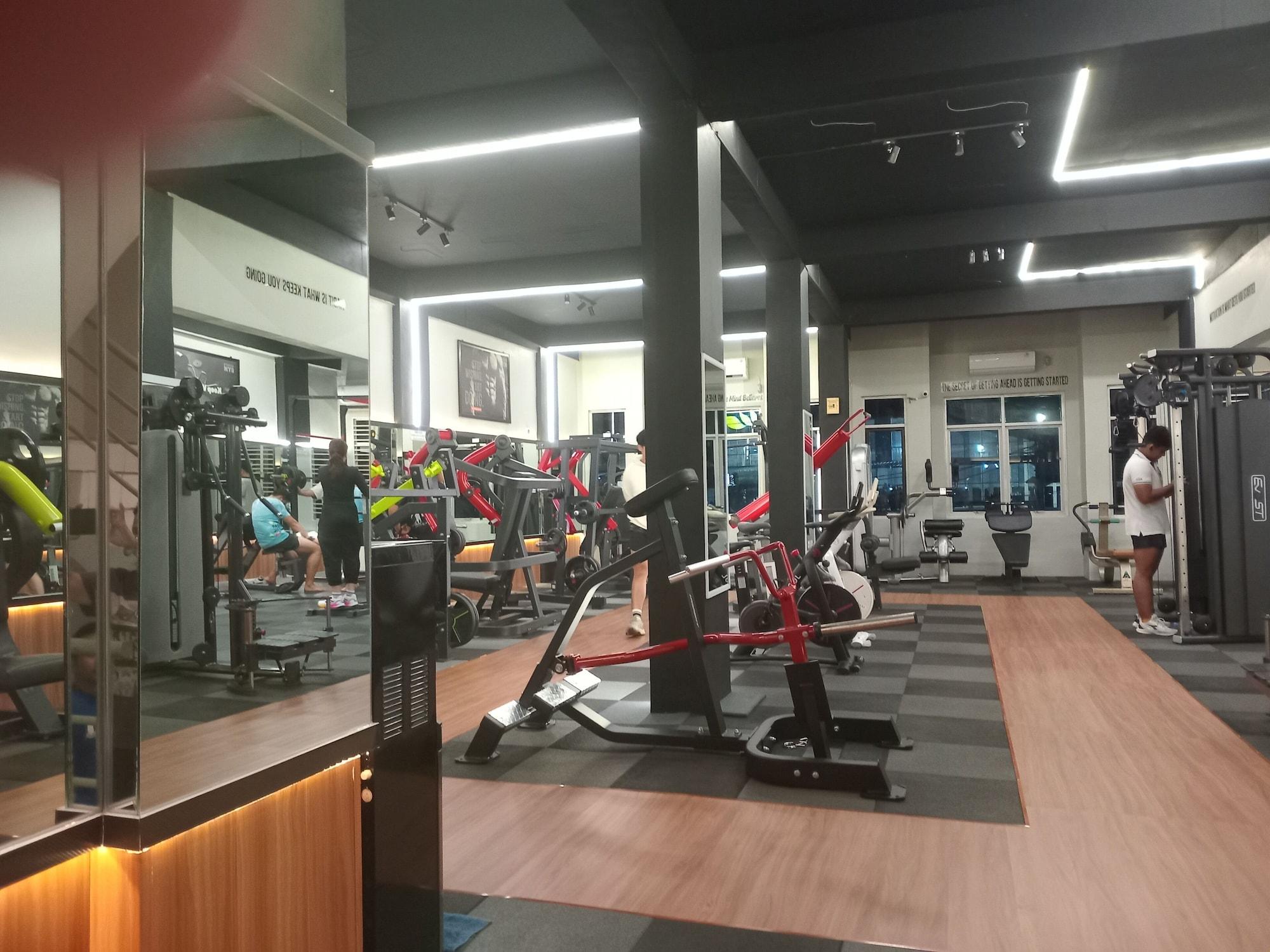Gimnasio Hotel Bambu Kuning