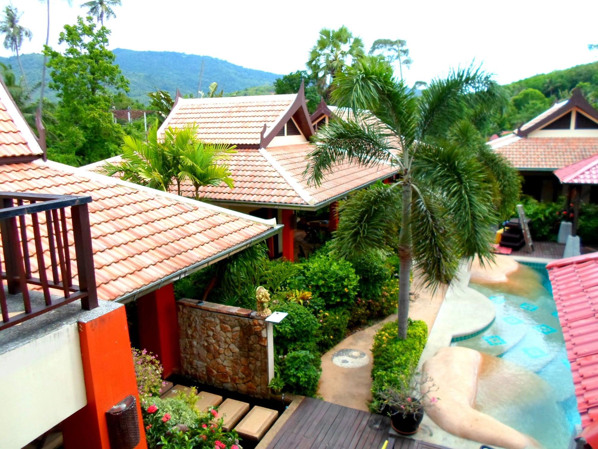 Vista Exterior Baan Tropicana