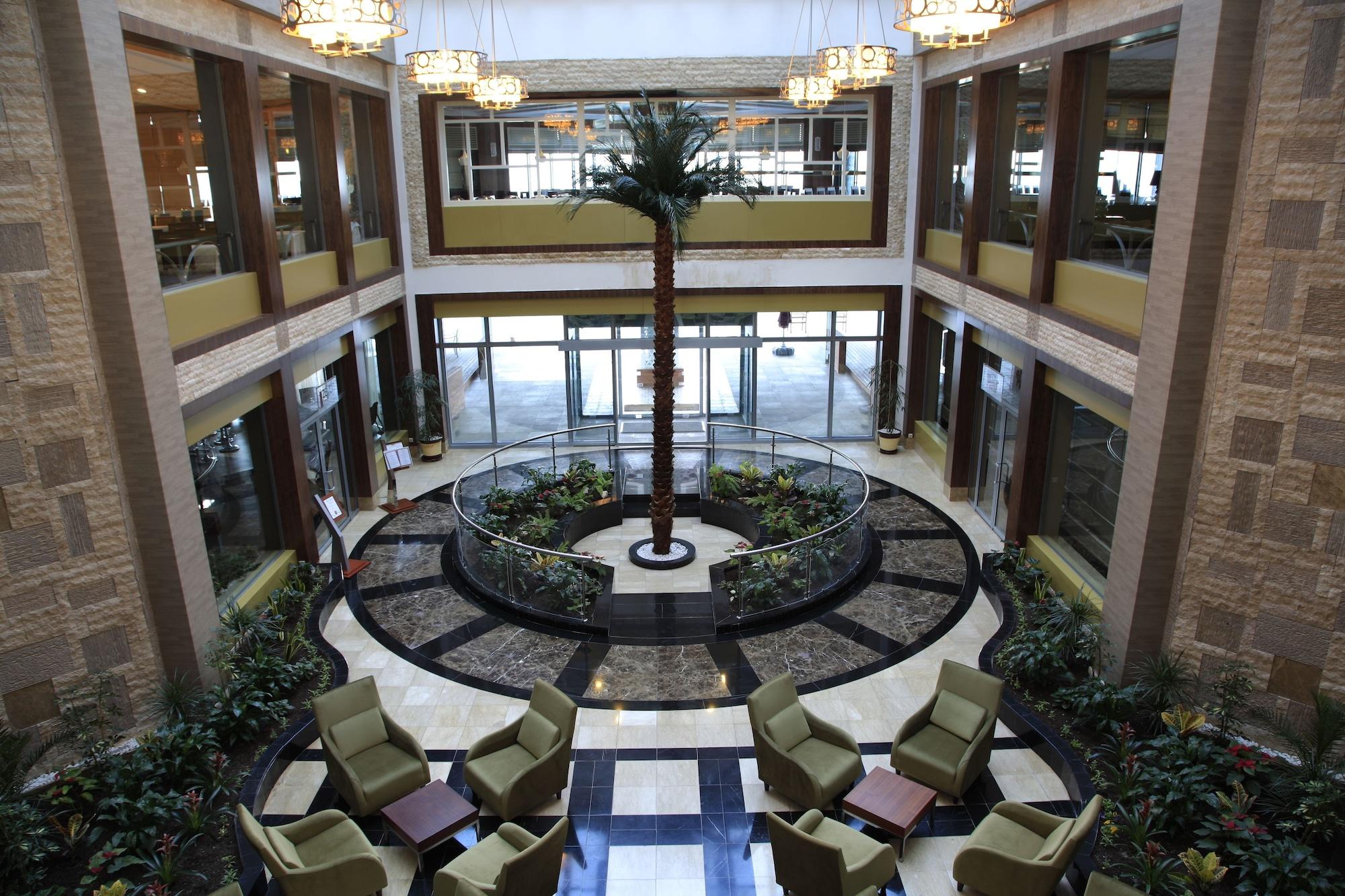 Vista Lobby Kolin Hotel Spa & Convention Center