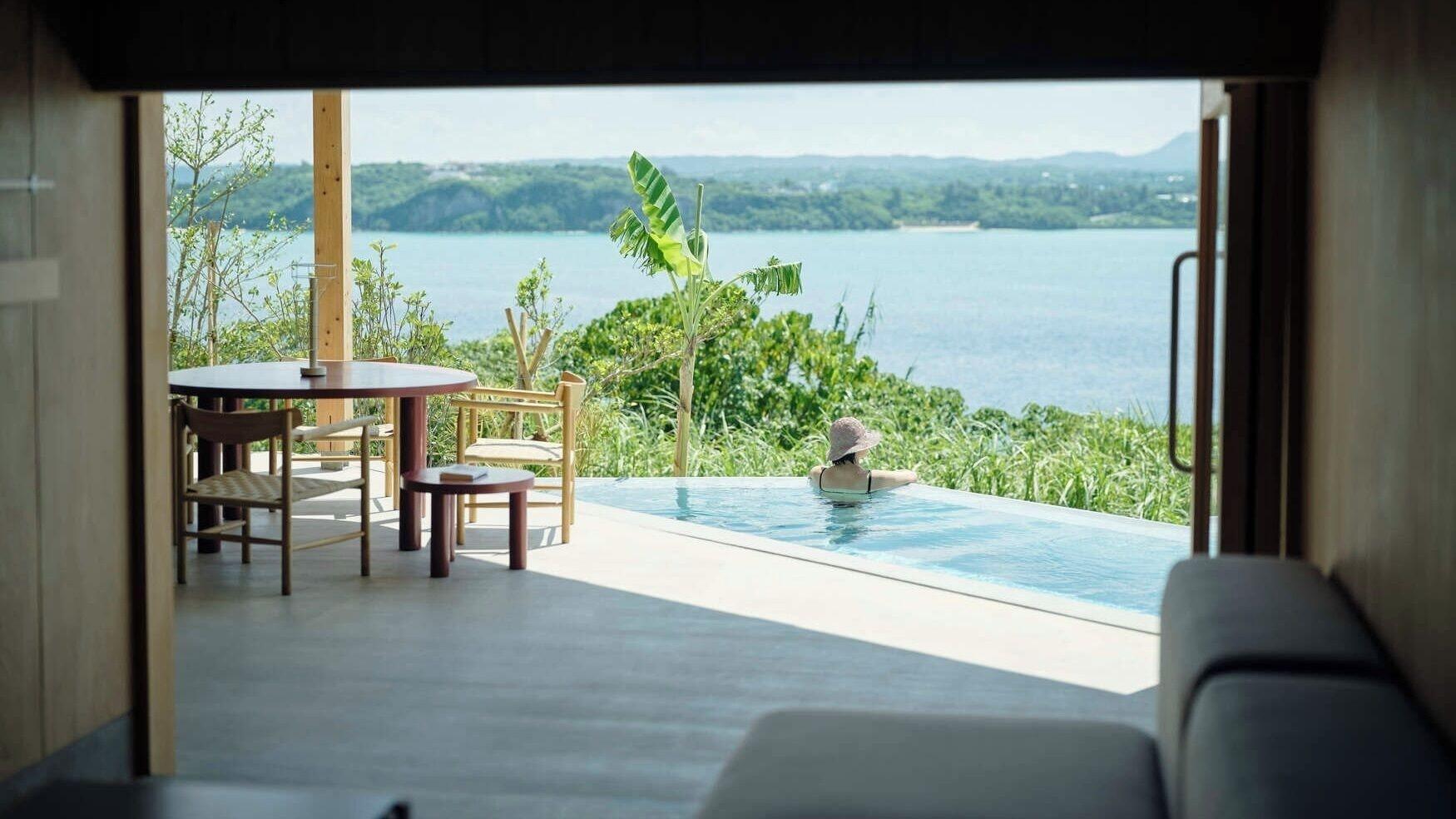 Varios YAWN YARD Kouri Island