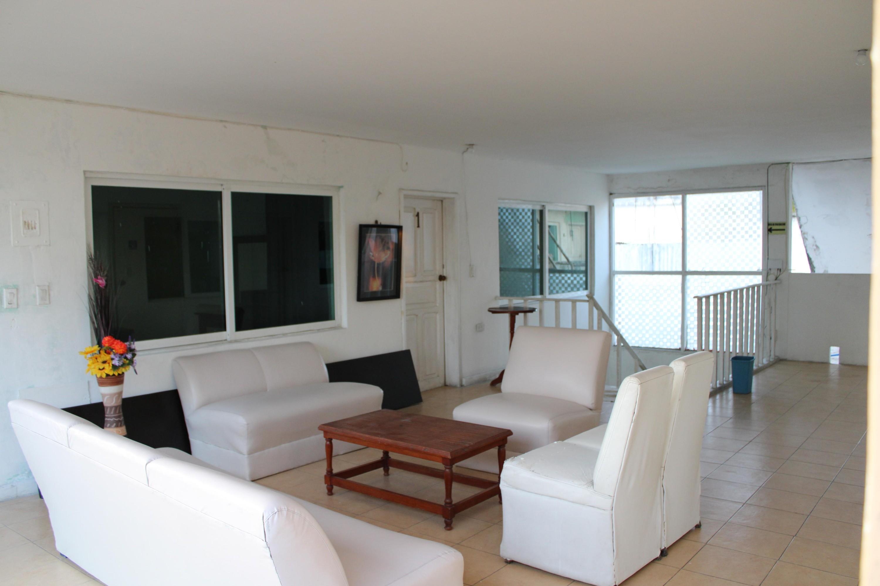 Comodidades del Alojamiento OYO Hotel Colibri