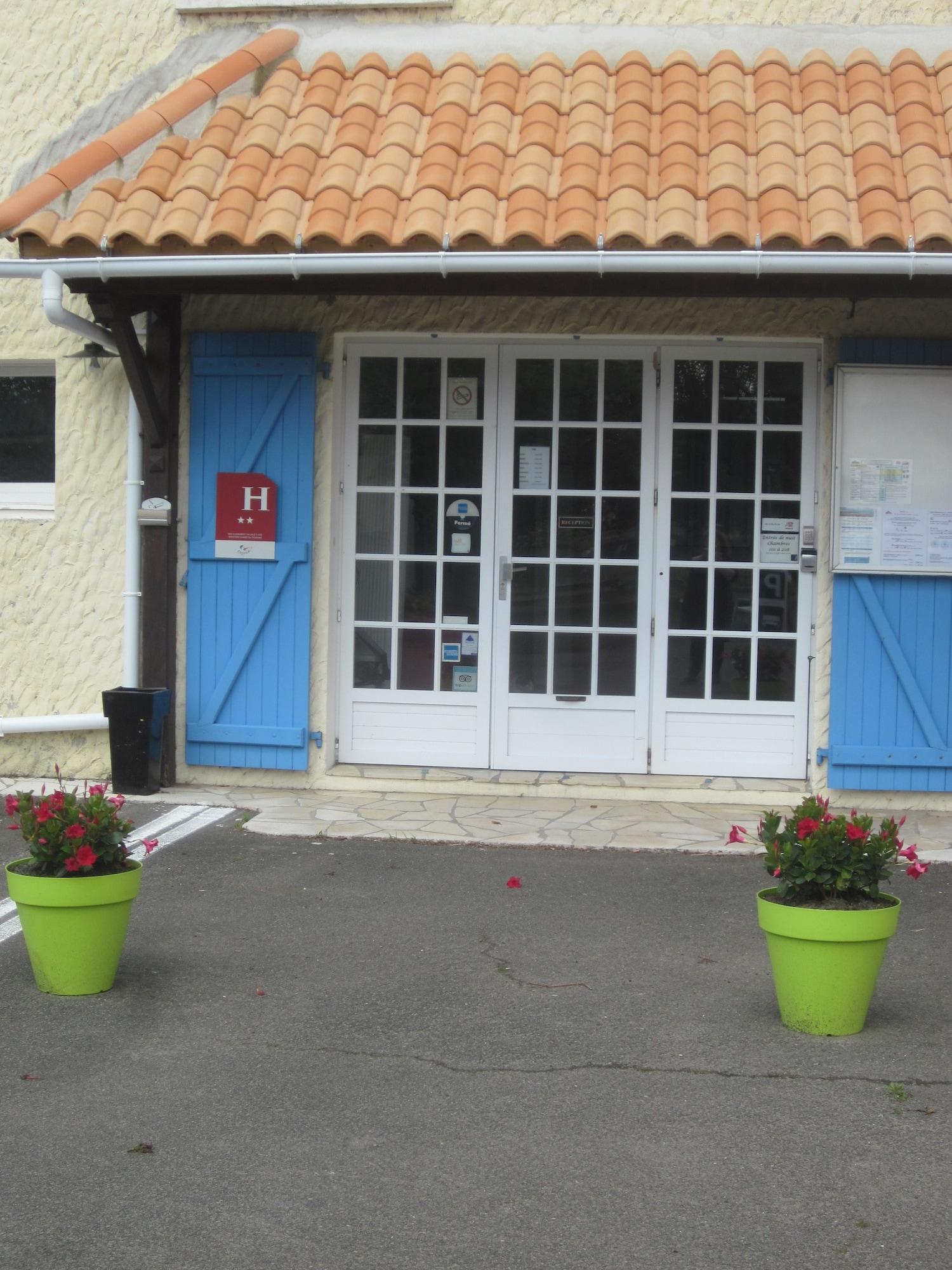 Vista Exterior Hotel La Chaumiere